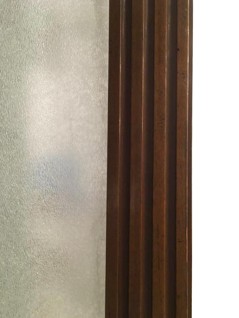 Large Antique Walnut Mirror In Good Condition For Sale In New York, NY