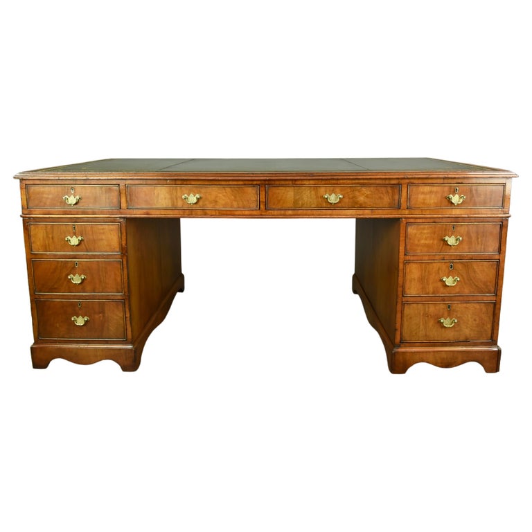 Large Antique walnut partners desk For Sale at 1stDibs