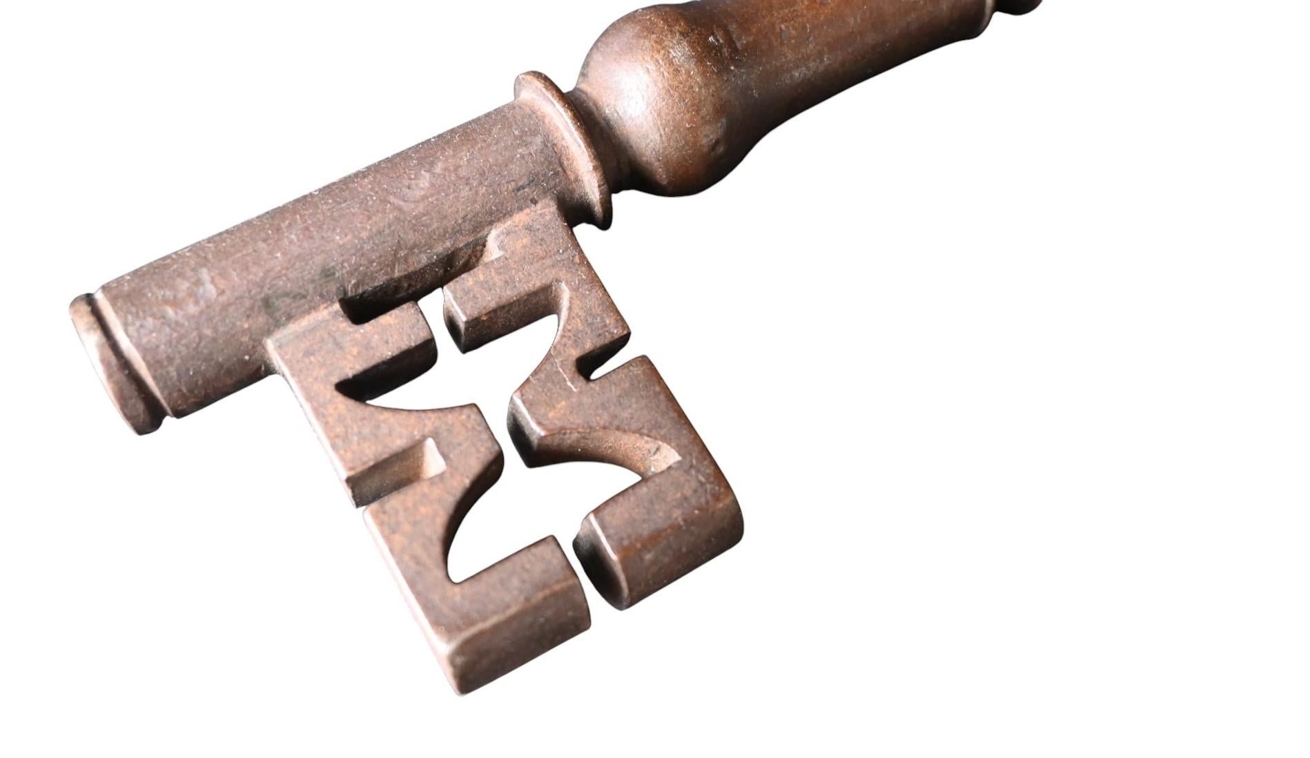 Baroque Large Antique Warded Key – Late 17th Century For Sale