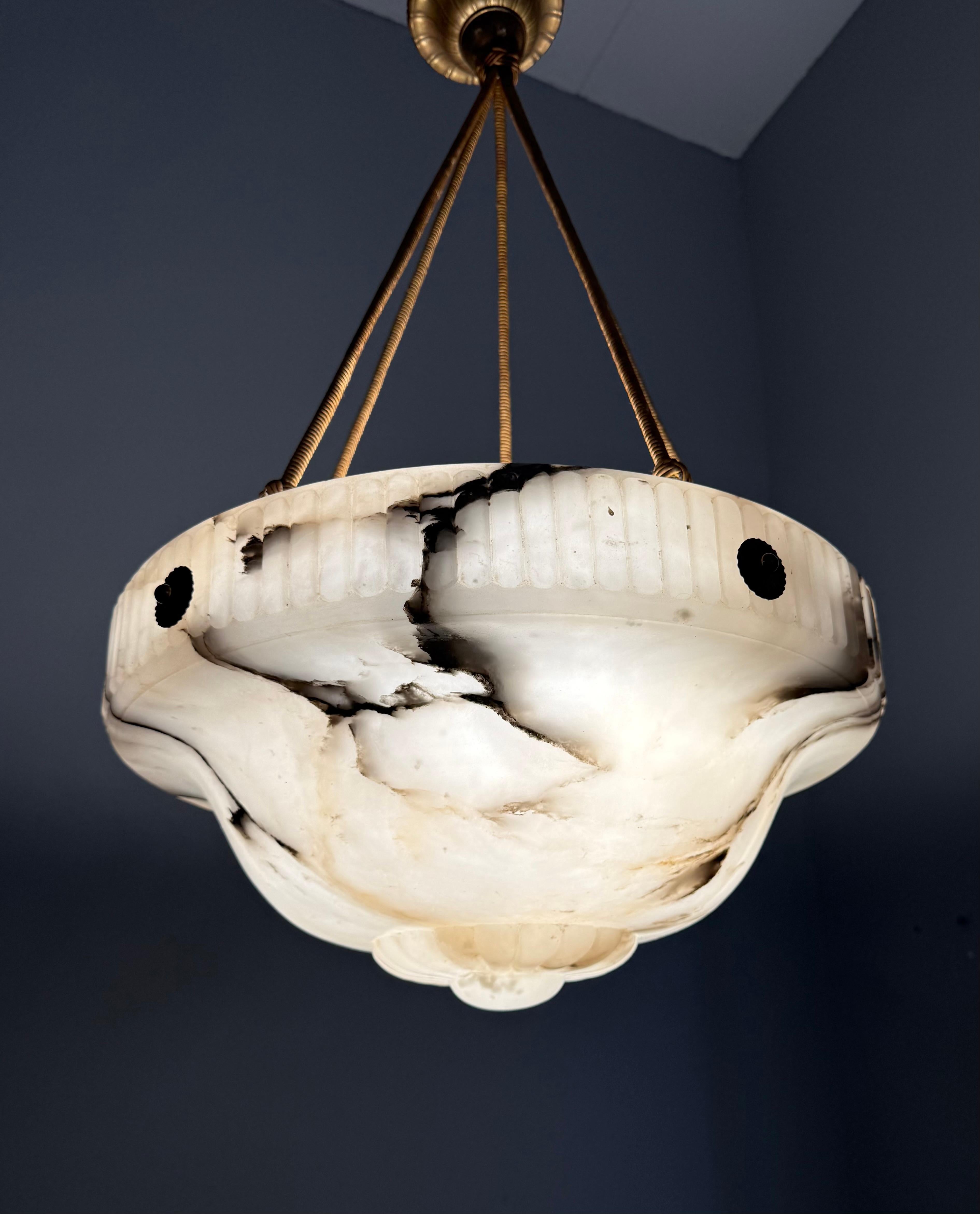 Italian Large Antique White & Black Alabaster Pendant Light Chandelier with Rope Chains For Sale