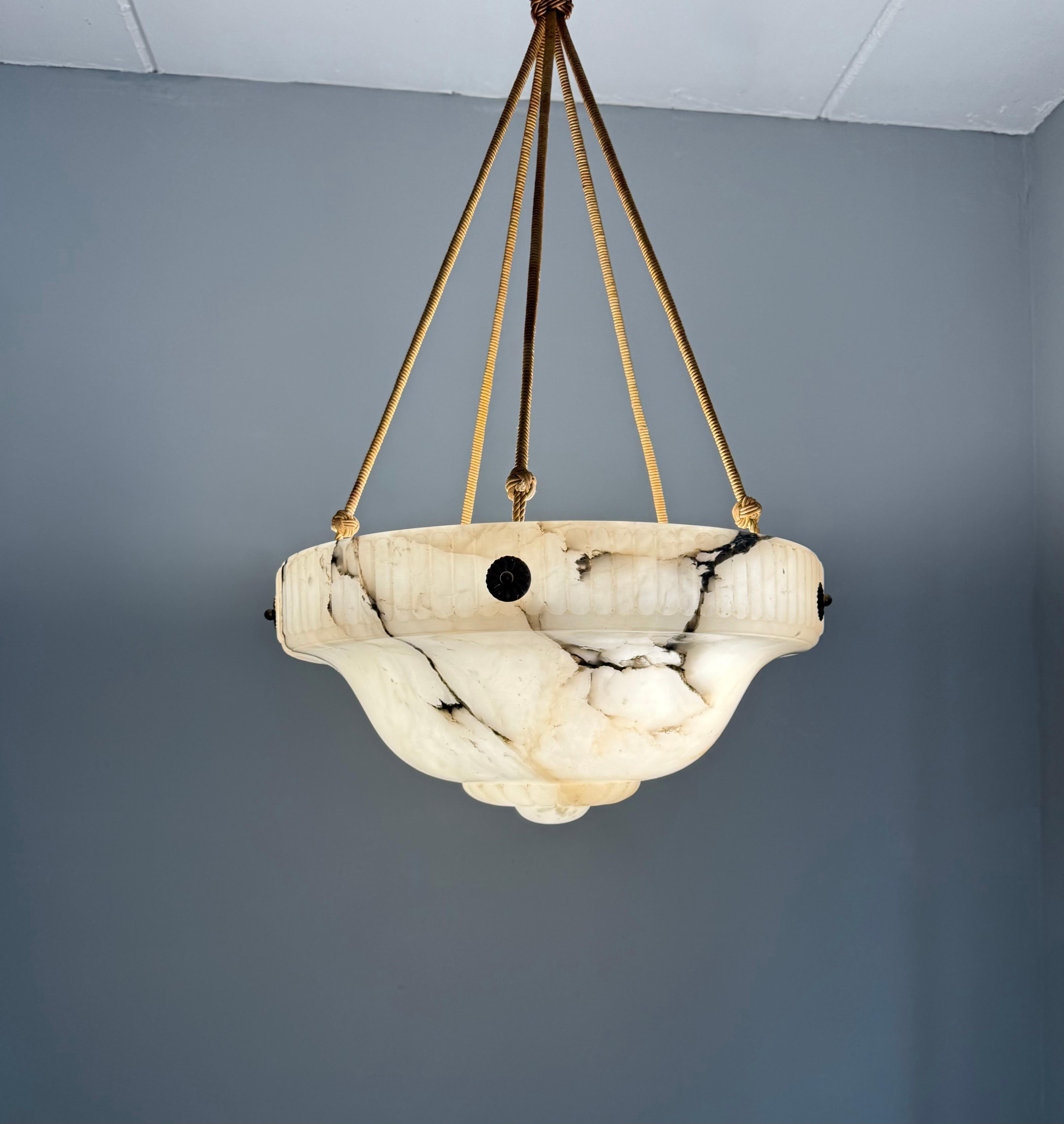 Large Antique White & Black Alabaster Pendant Light Chandelier with Rope Chains In Good Condition For Sale In Lisse, NL