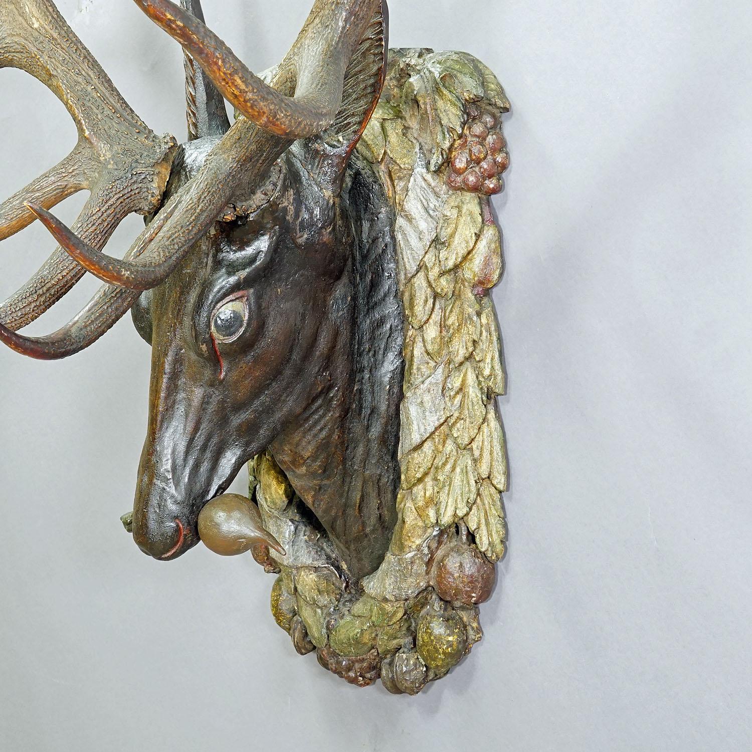 Large Antique Wooden Carved Black Forest Baroque Stag Head In Good Condition In Berghuelen, DE