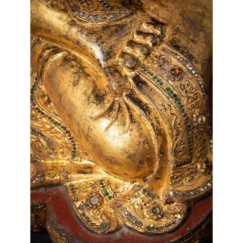 Large Antique Wooden Mandalay Buddha from Burma 12