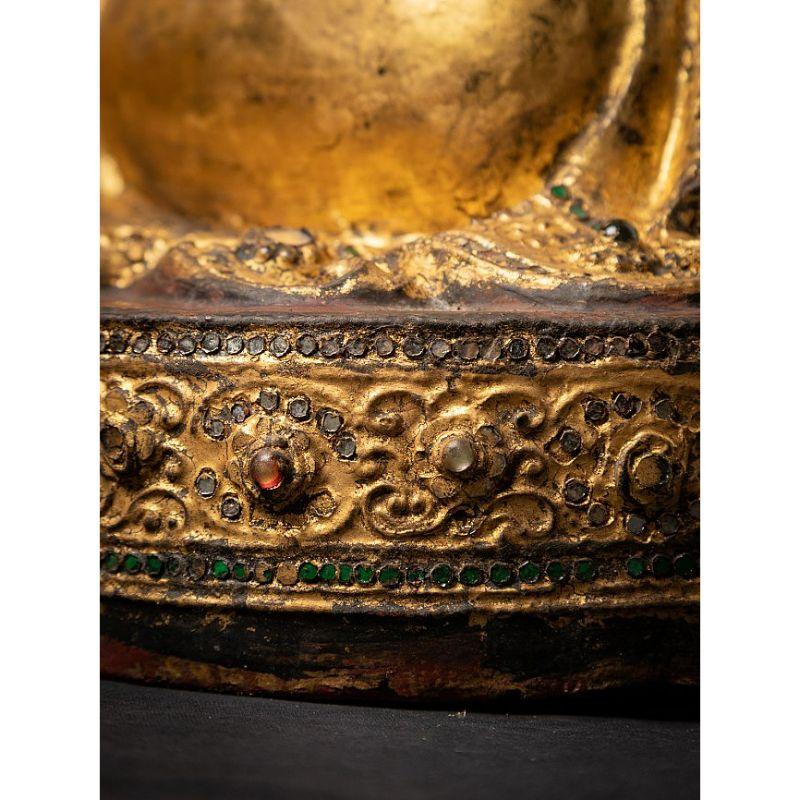 Large Antique Wooden Mandalay Buddha from Burma 13