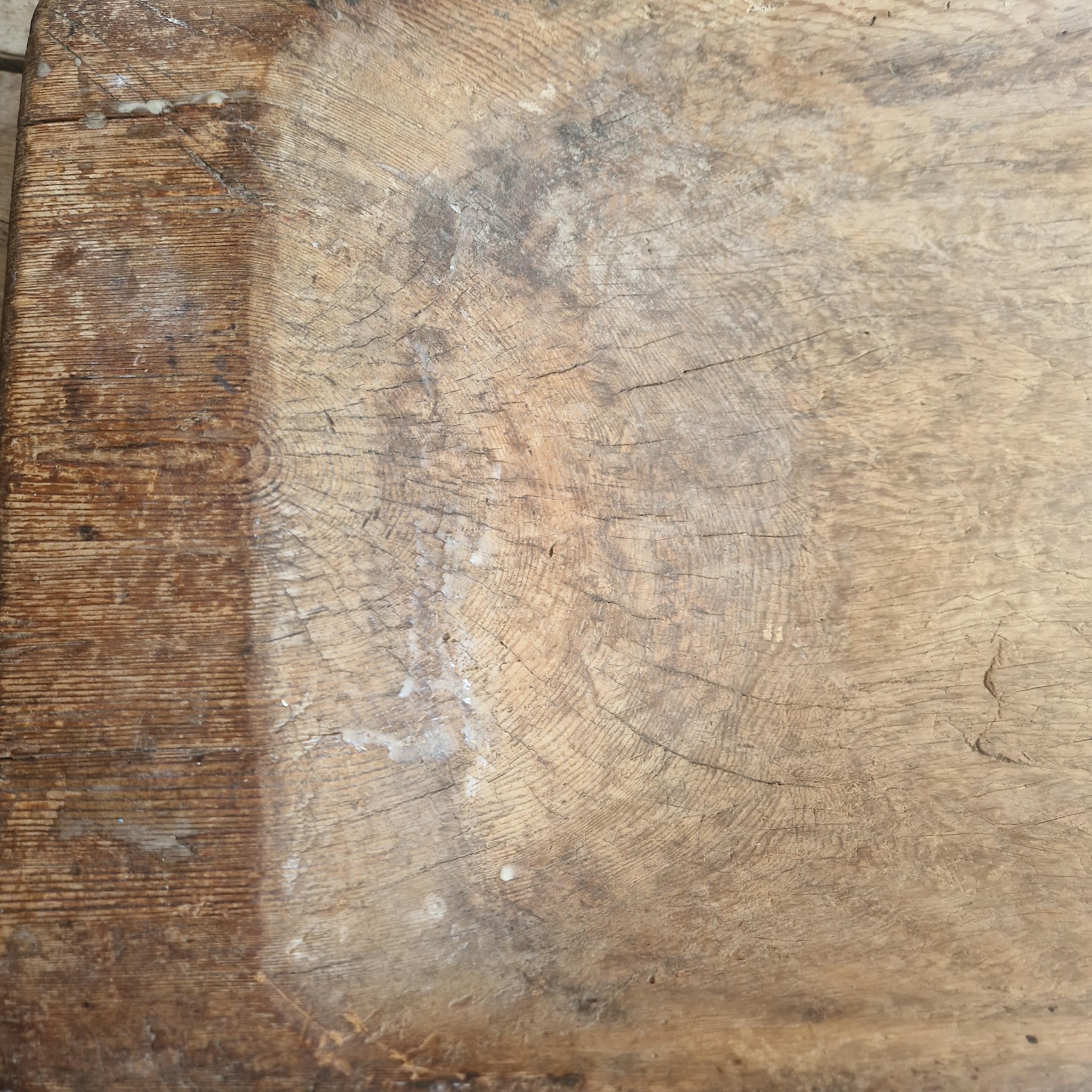 Großes antikes Holztablett, brutalistischer Stil, Schweden, 1800er Jahre im Angebot 2