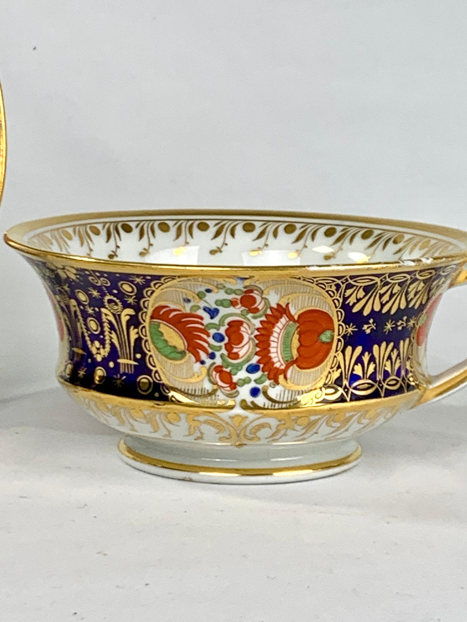 Gran taza y platillo antiguos de porcelana Worcester Inglaterra Circa 1820 Inglés en venta