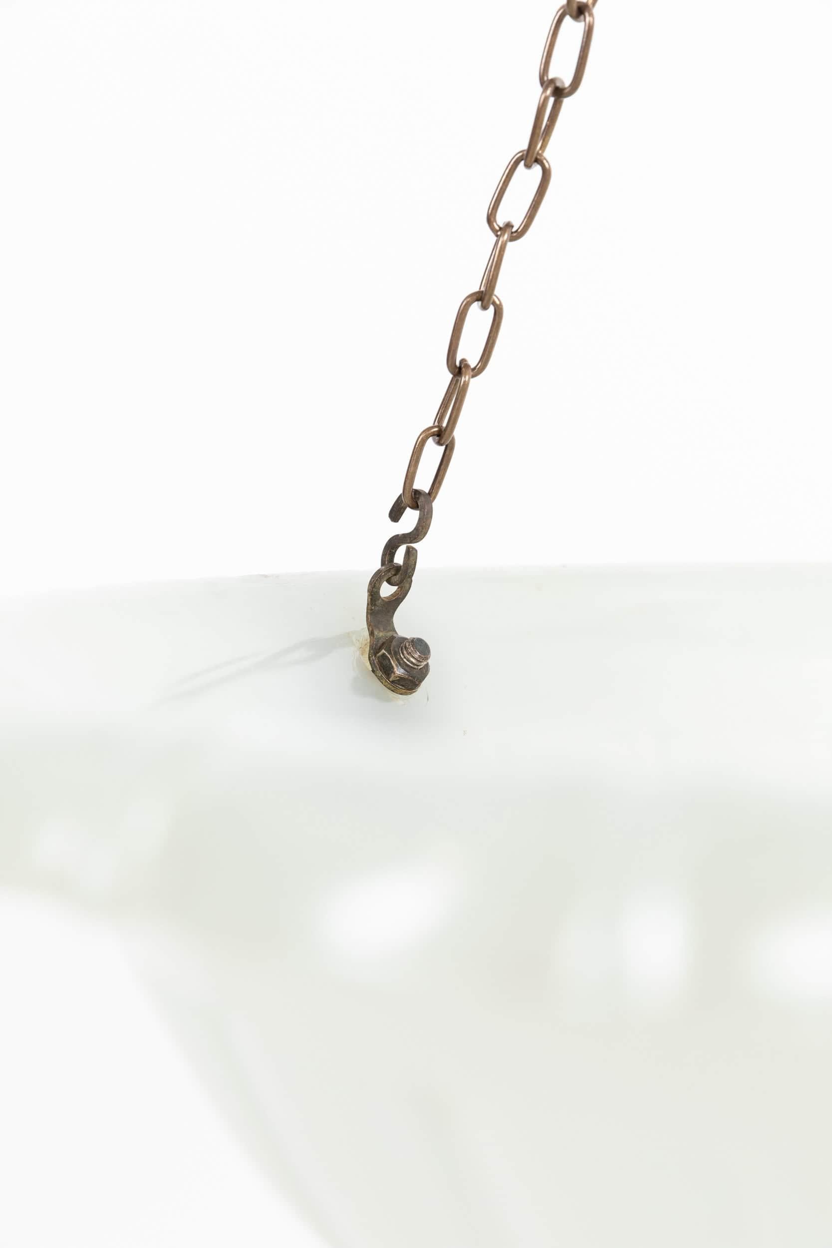 Antique XL Ram's Head Moonstone Glass Plafonnier Light Pendant, C.1920 (Gepresst) im Angebot