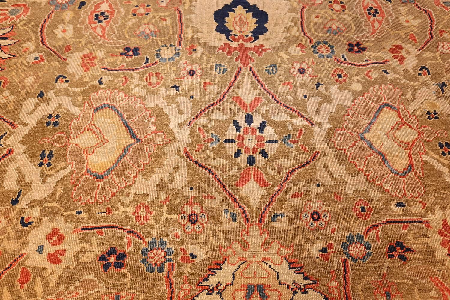 Antique Ziegler Sultanabad Persian Rug. Size: 13 ft 3 in x 16 ft 3 in  For Sale 1