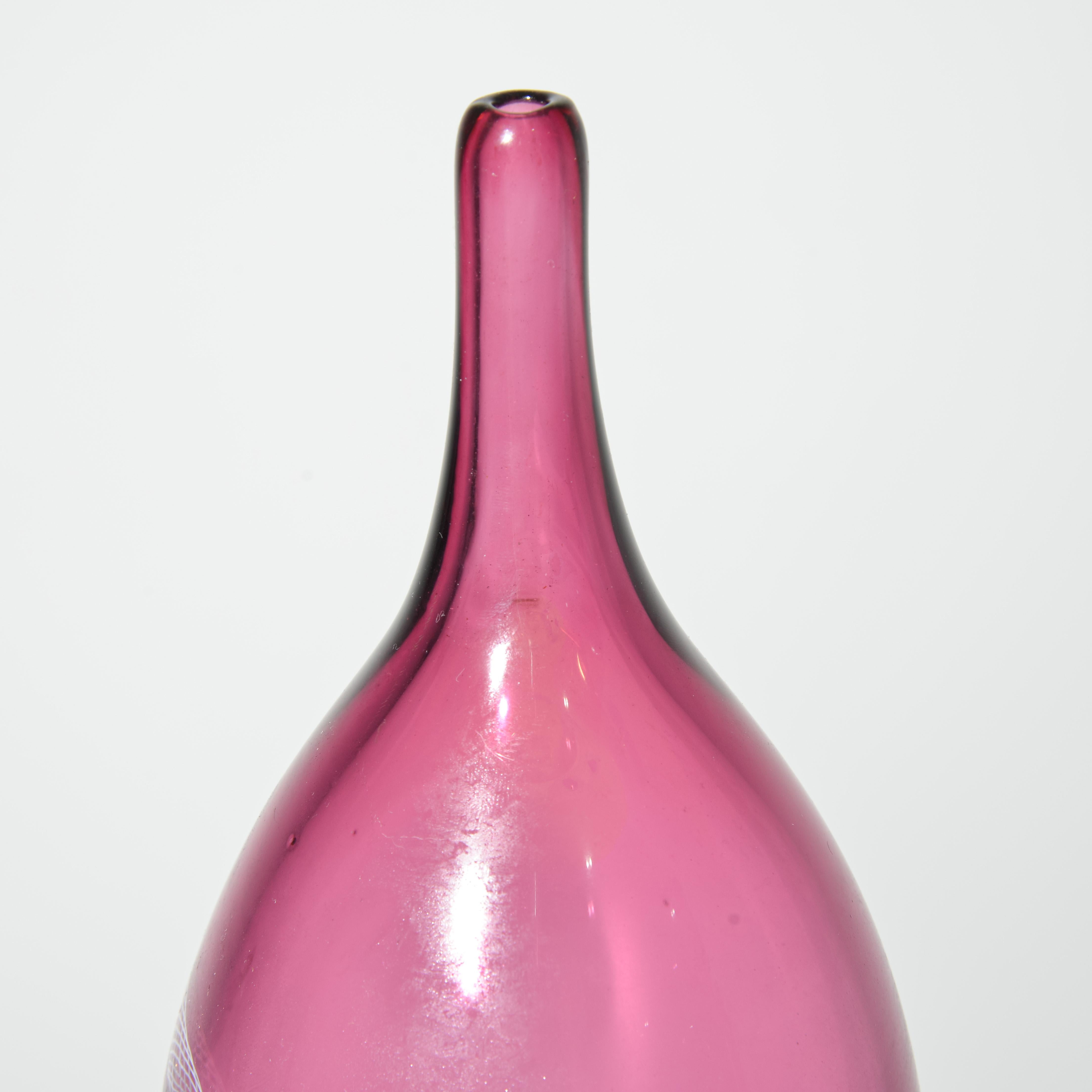 Artist/Designer; Manufacturer: Anzolo Fuga; Arte Vetraria Muranese (A.V.E.M.)
Marking(s); notes: no marking(s) apparent
Materials: glass
Dimensions (H, W, D): 19.25