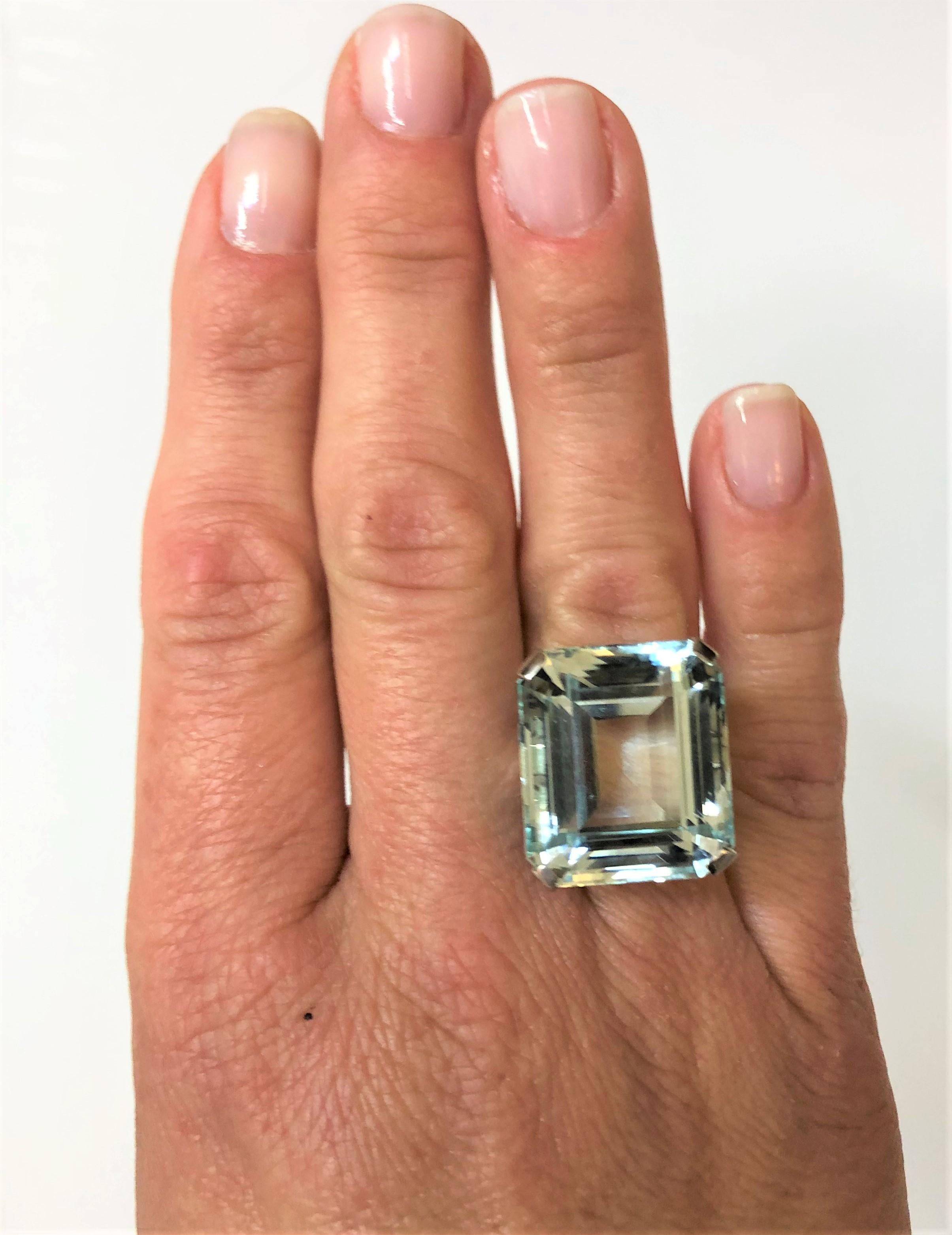 Large Aquamarine Cocktail Ring For Sale 1