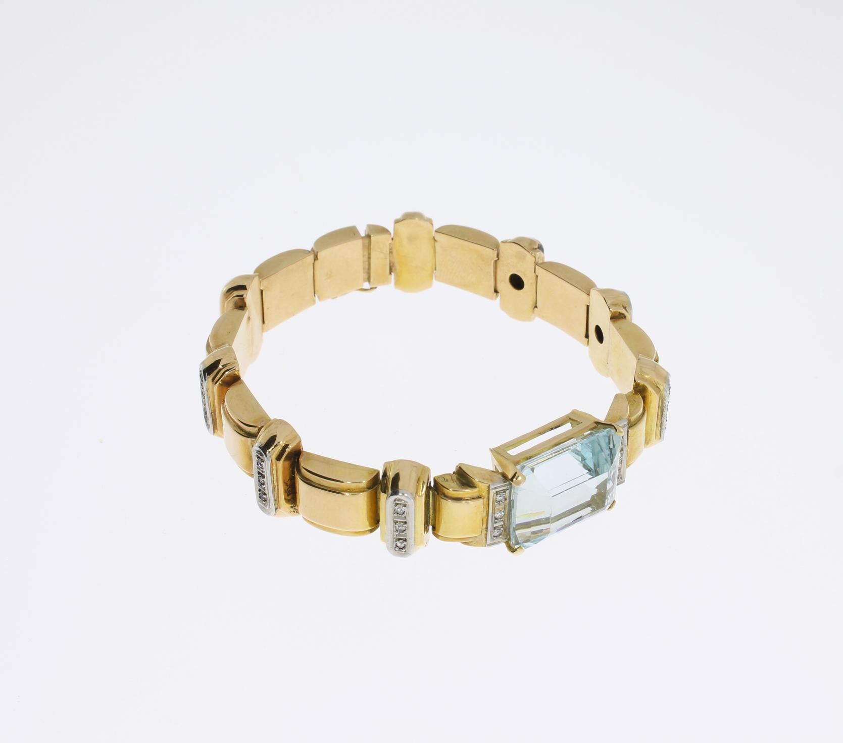 Grand bracelet en or or orné d'aigue-marine et de diamants Excellent état - En vente à Berlin, DE