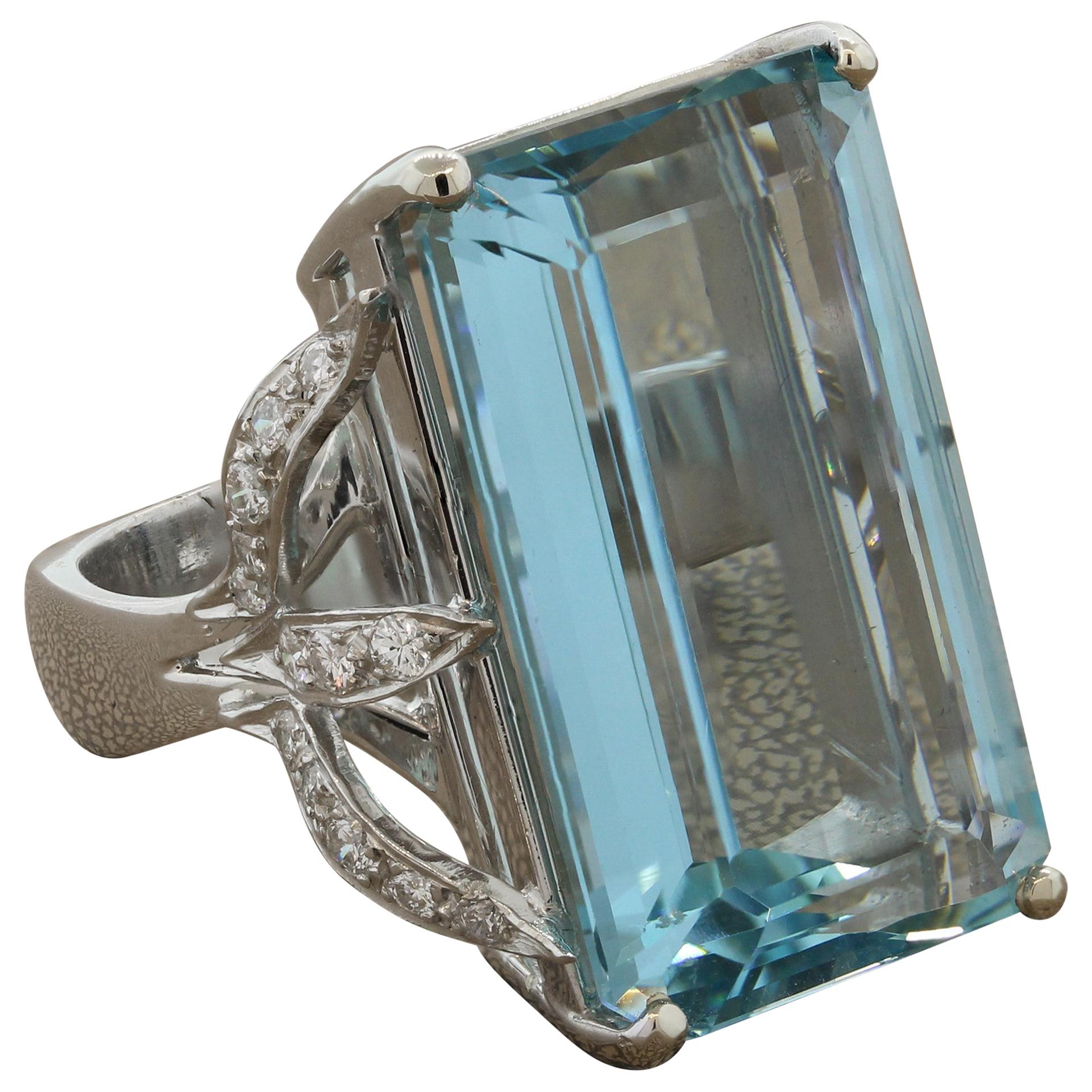 Large Aquamarine Diamond Gold Ring For Sale