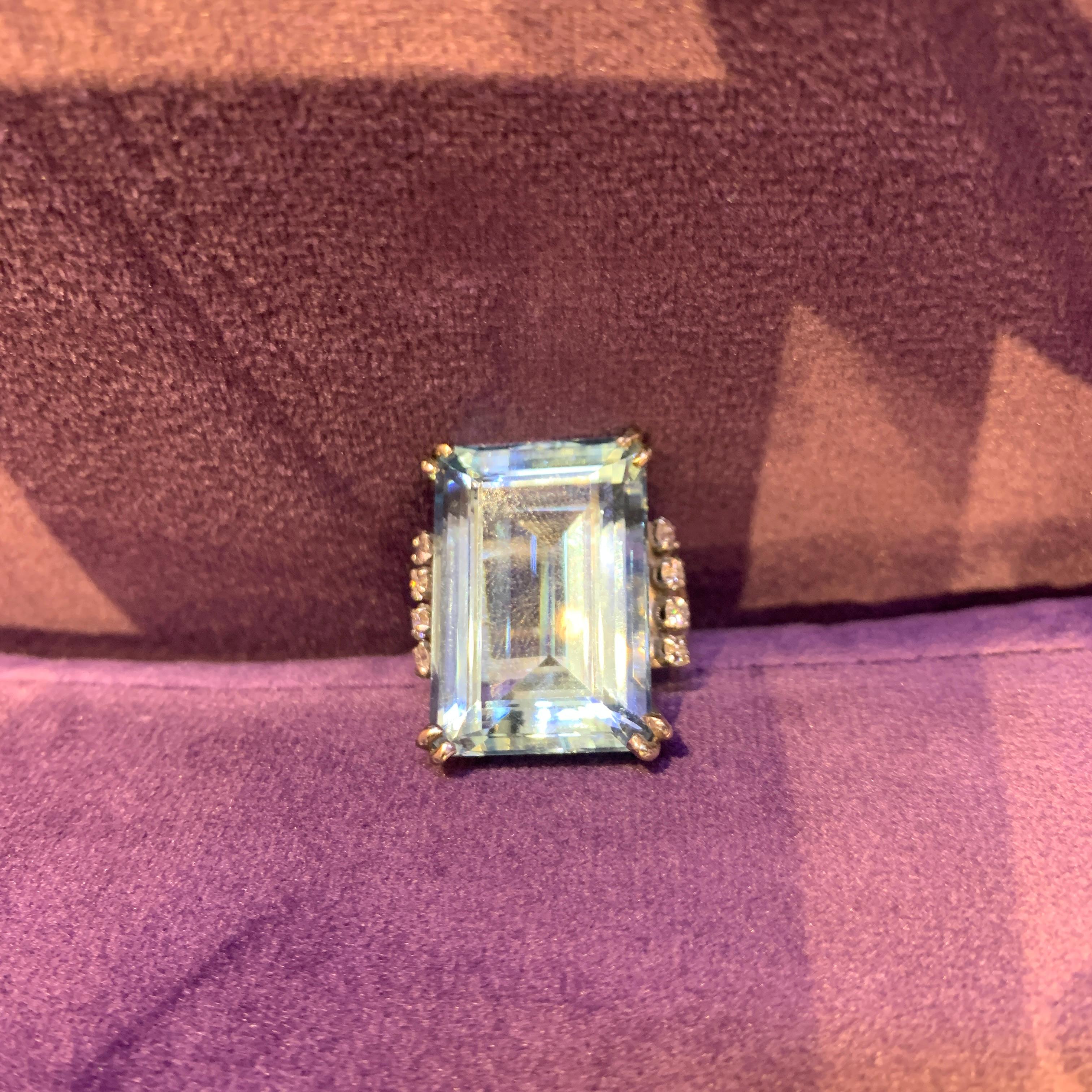 Large Aquamarine & Diamond Ring  For Sale 2