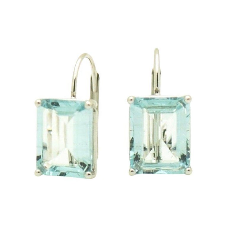 Orecchini grandi con acquamarina e chiusura a leva in oro bianco 14KT. Orecchini con acquamarina naturale in vendita