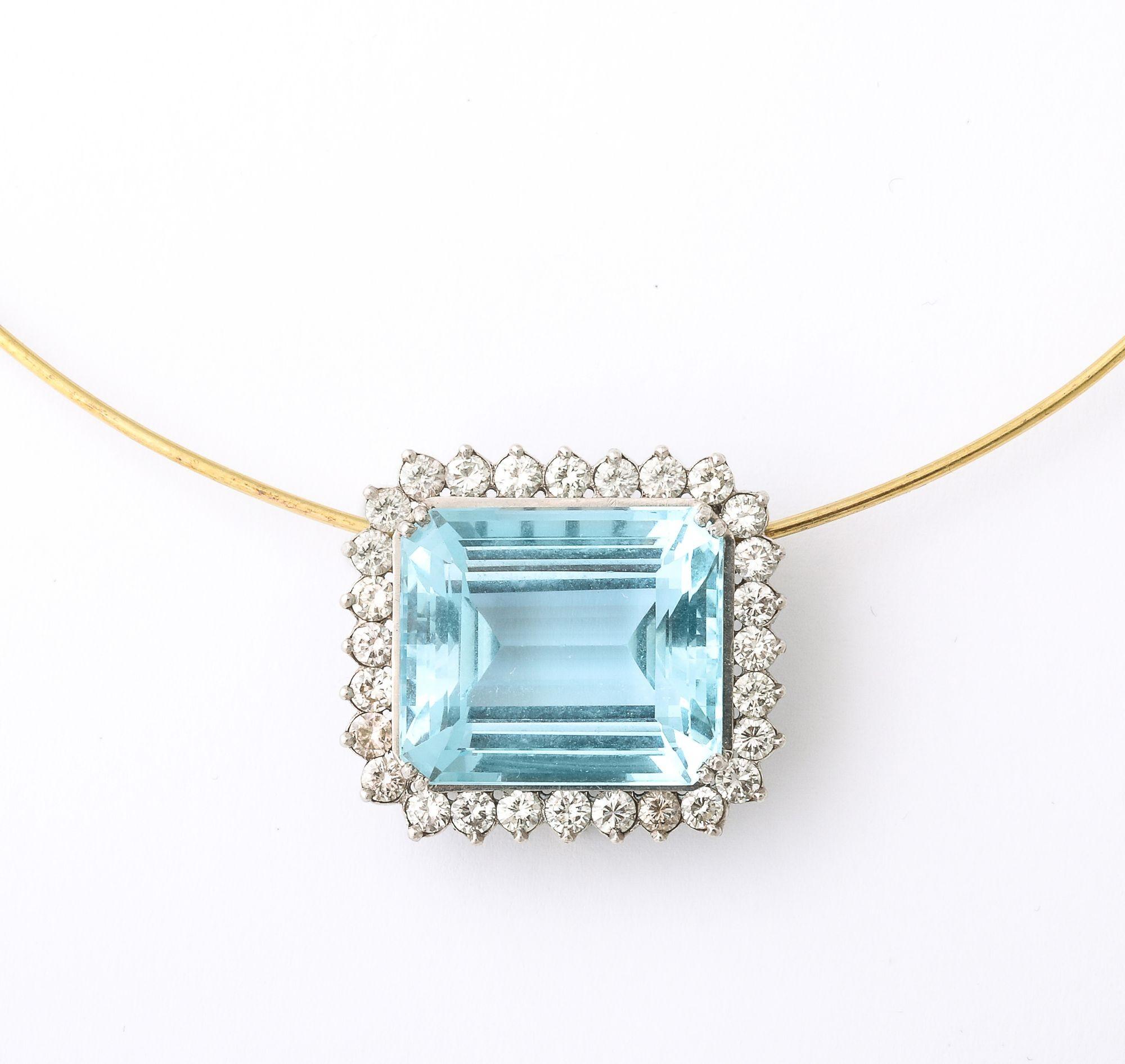 Collana grande con pietra d'acquamarina in vendita 2