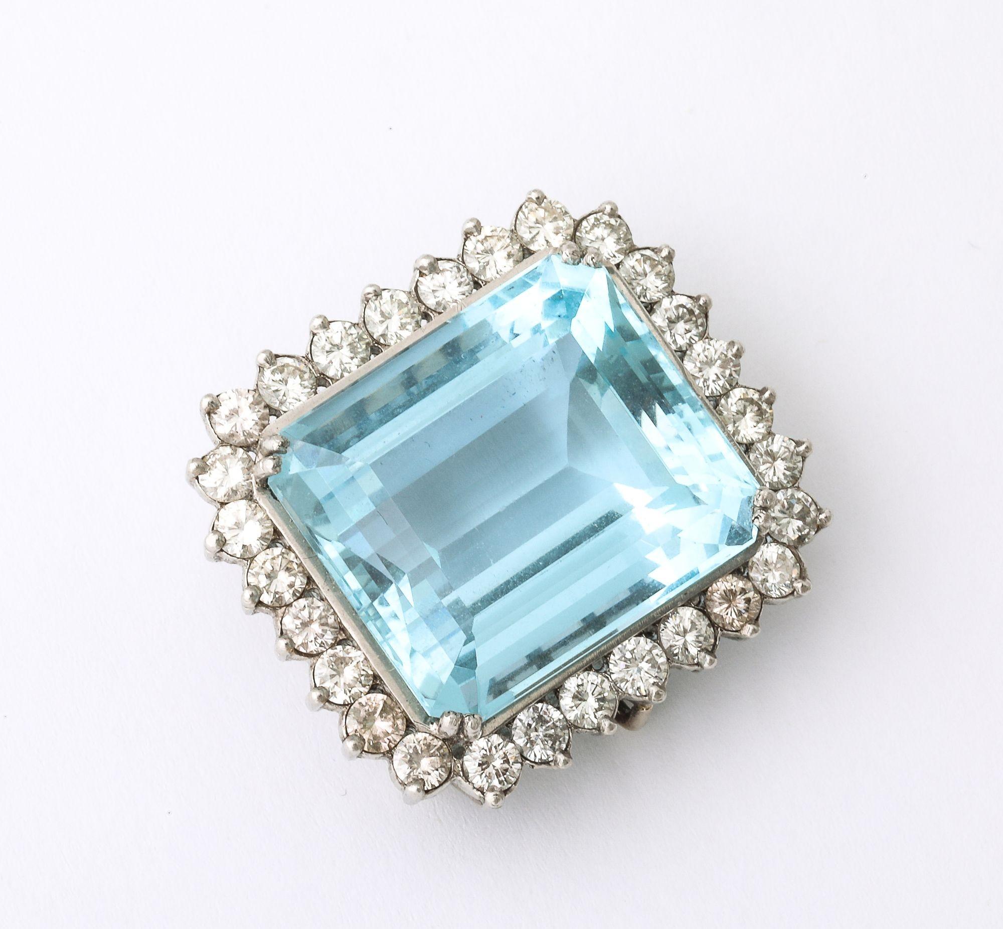 Collana grande con pietra d'acquamarina in vendita 4