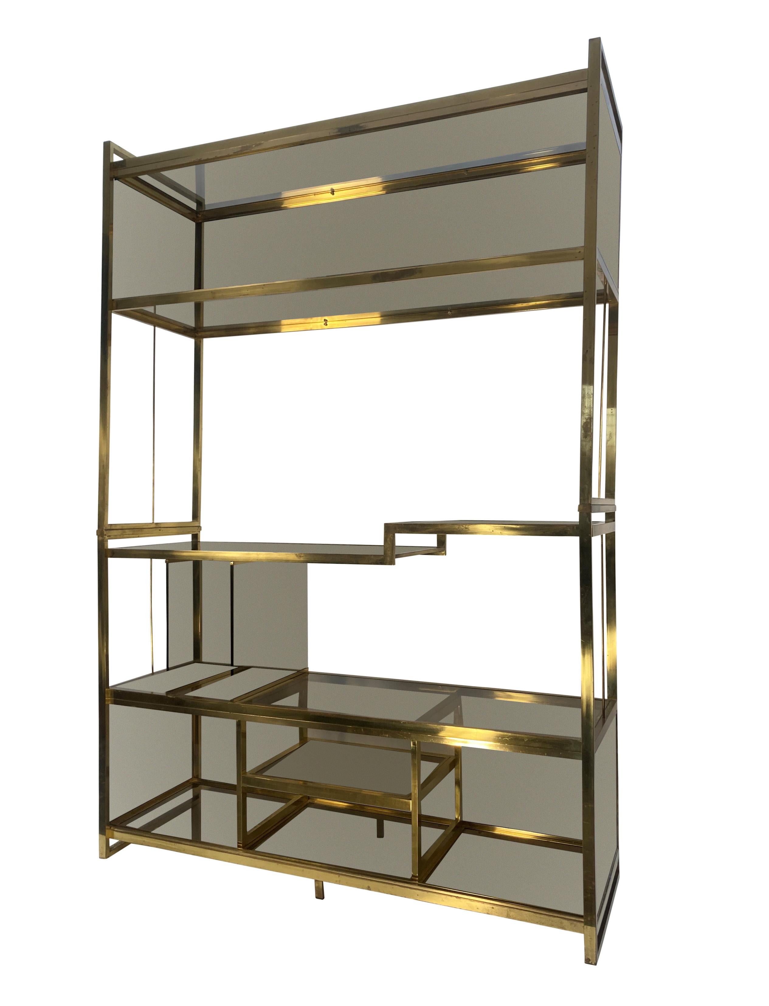 Large Arcangeli & Serantoni Brass Etagere In Good Condition For Sale In Kent, Dover
