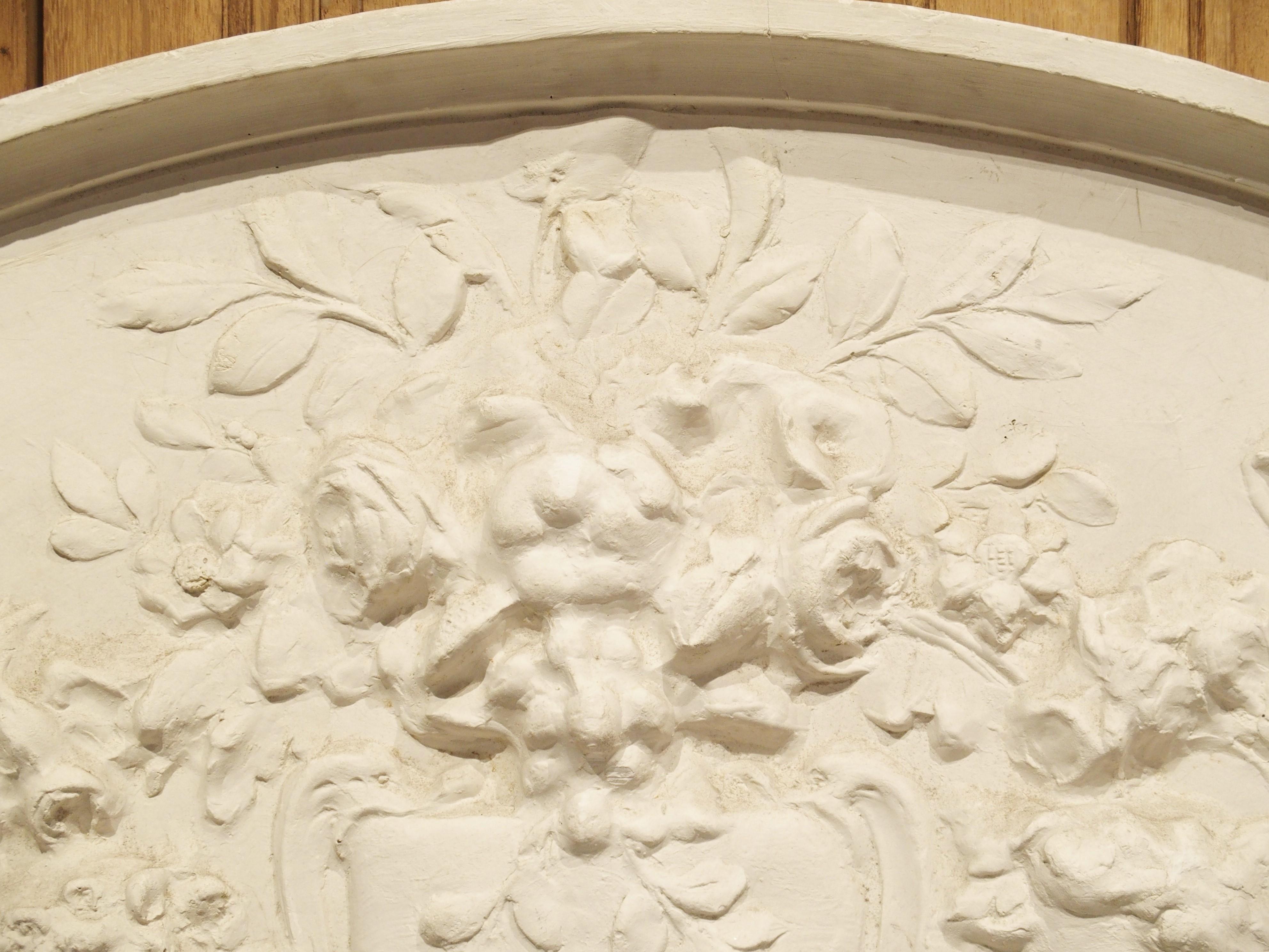 Large Arched Plaster Bas Relief Overdoor from France In Good Condition In Dallas, TX