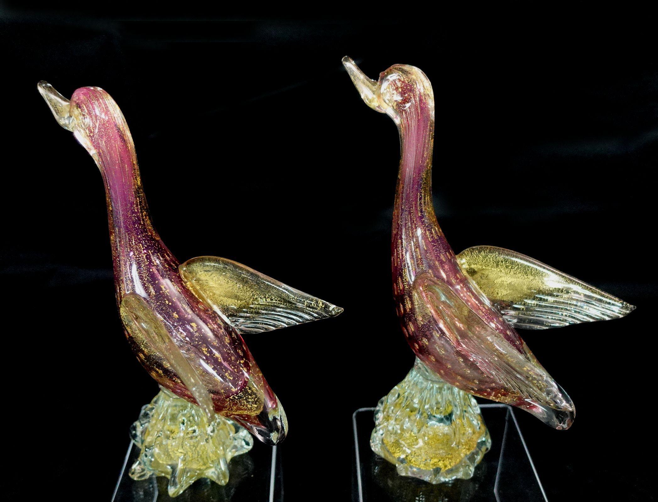 Large Archimede Seguso Murano Purple Gold Flecks Italian Art Glass Birds #R00007 For Sale 4