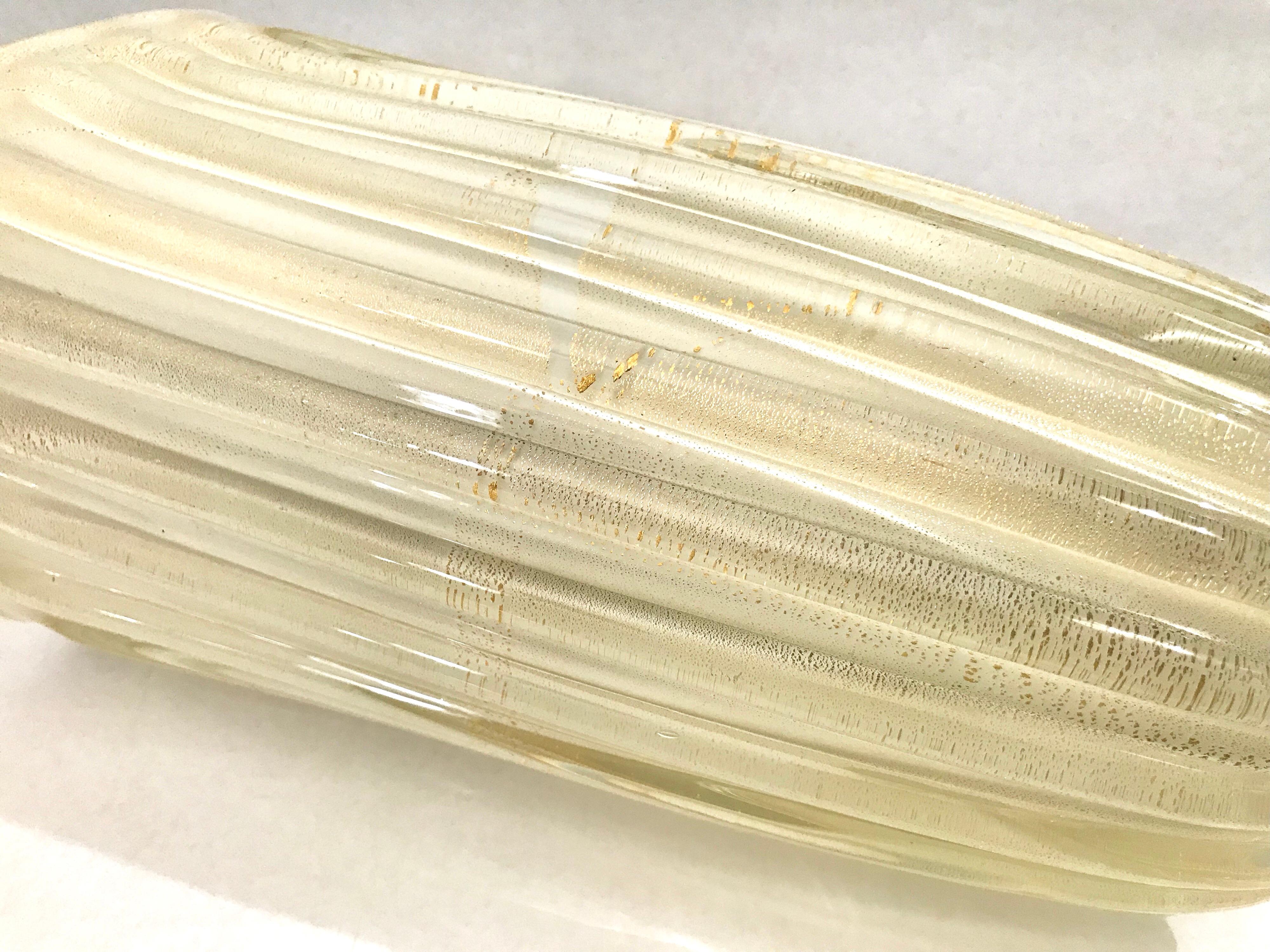Large Archimede Seguso Ribbed Murano Art Glass Vase with Gold Foil For Sale 12