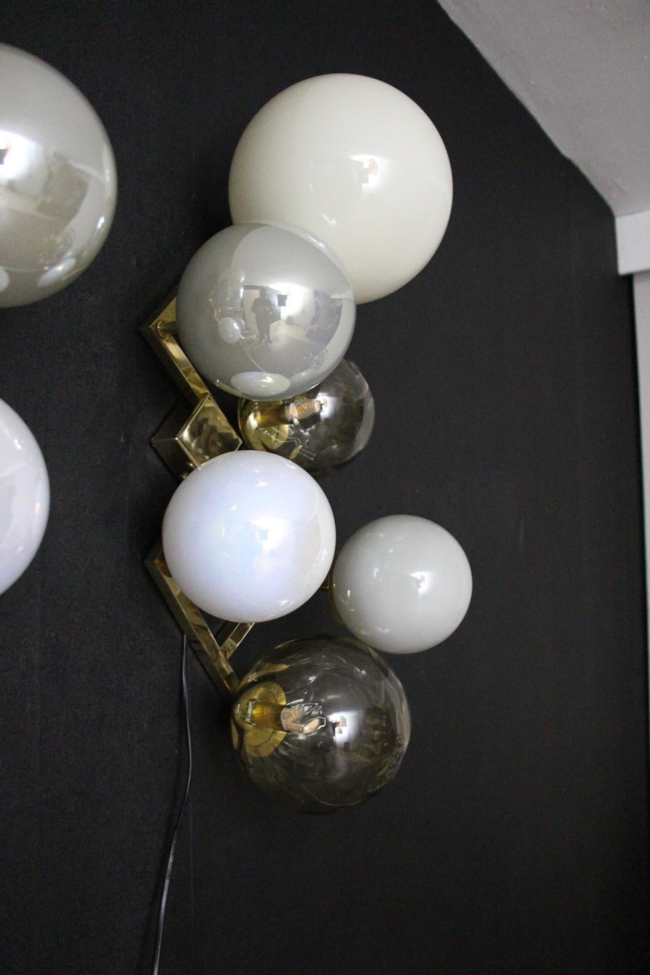 Large Architectural Wall Lights in 6 Iridescent Glass Globes, Large Sconces In Excellent Condition For Sale In Saint-Ouen, FR