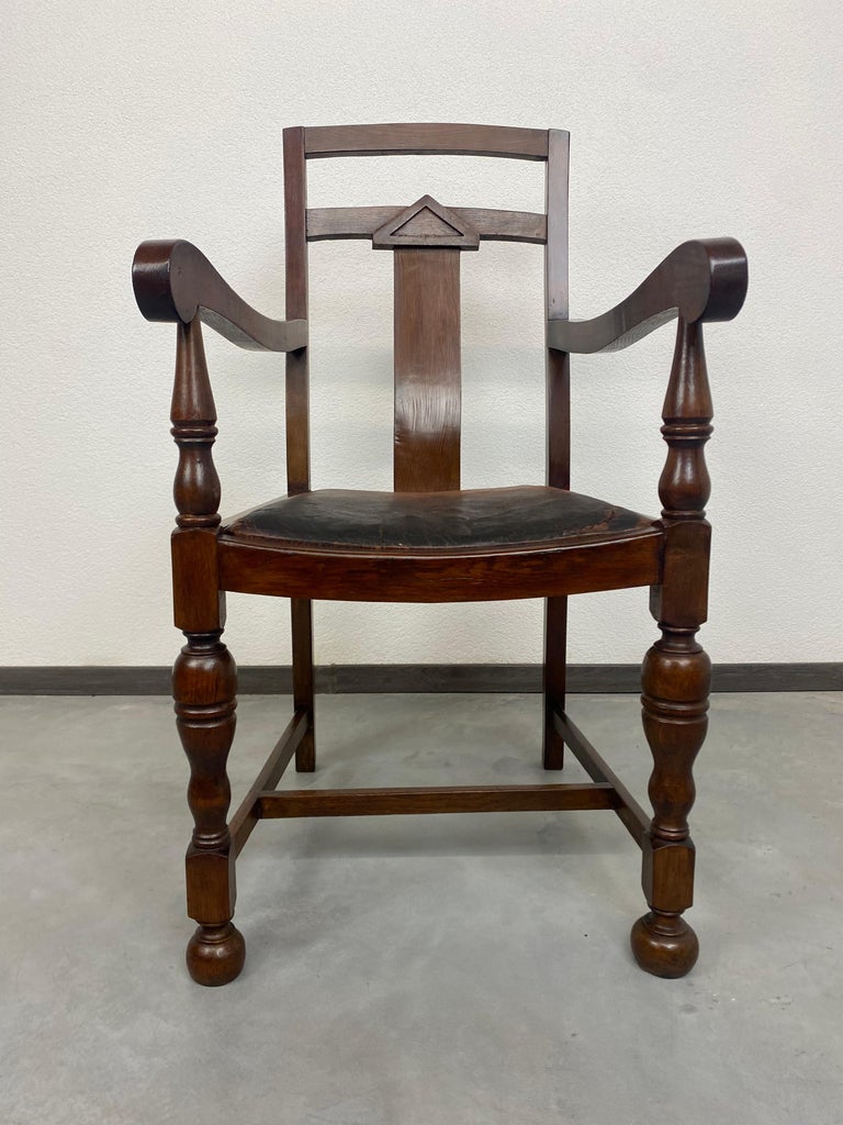 Large armchair Arts and Crafts For Sale at 1stDibs