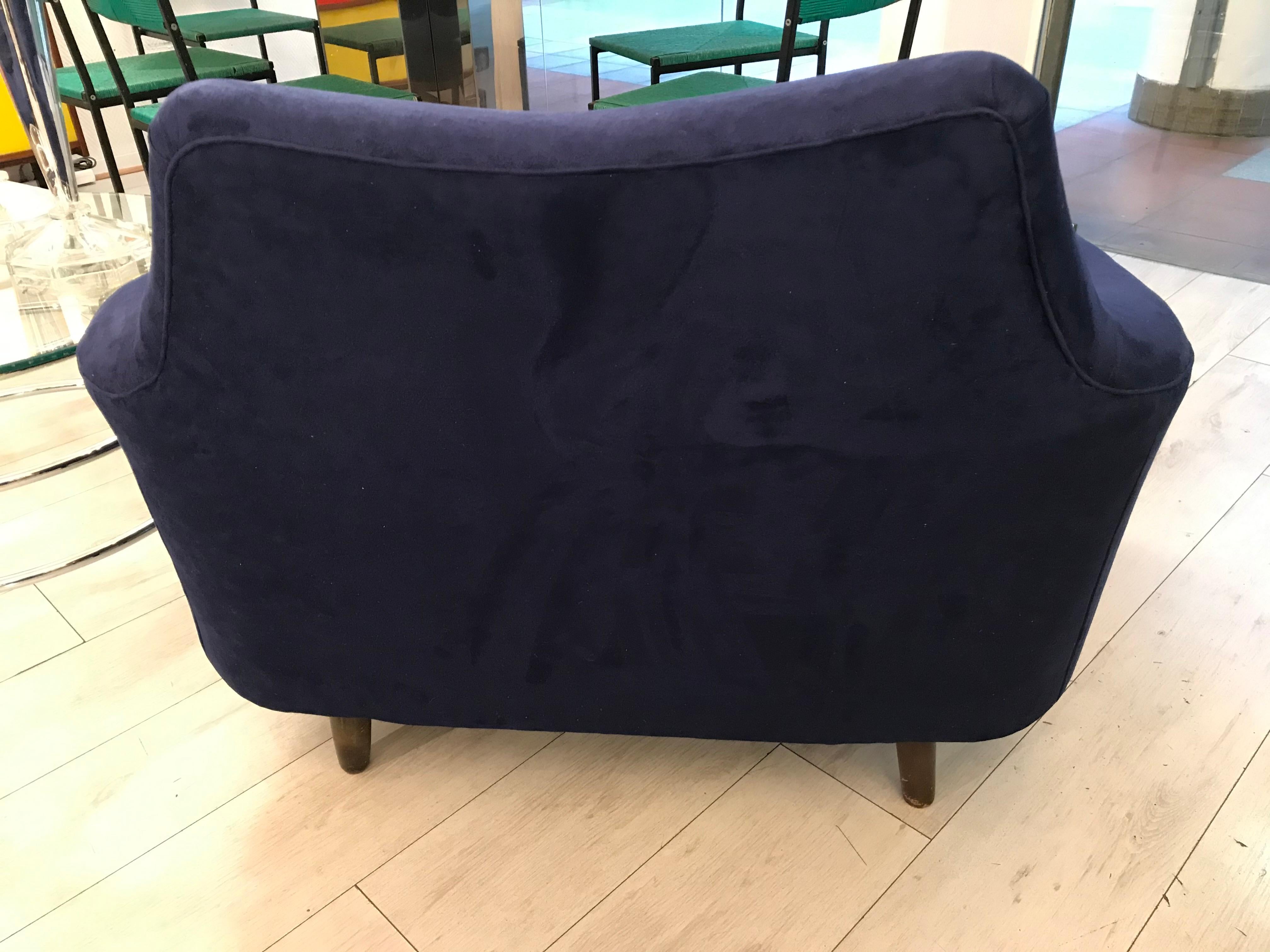 Fabric Large Armchair Awarded to Frank Lloyd Wright