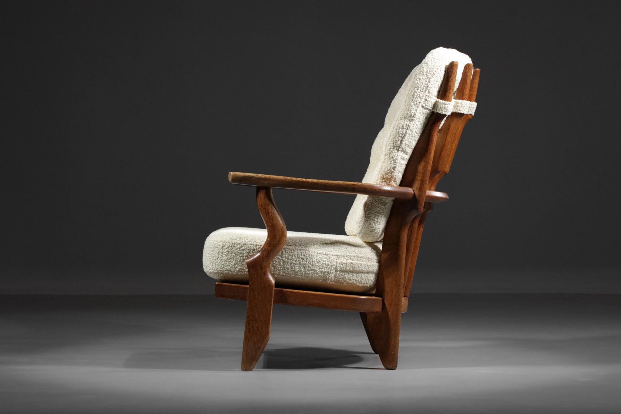 Grand fauteuil Madame modèle Grand Repos de Guillerme et Chambron des années 60 en chêne en vente 7