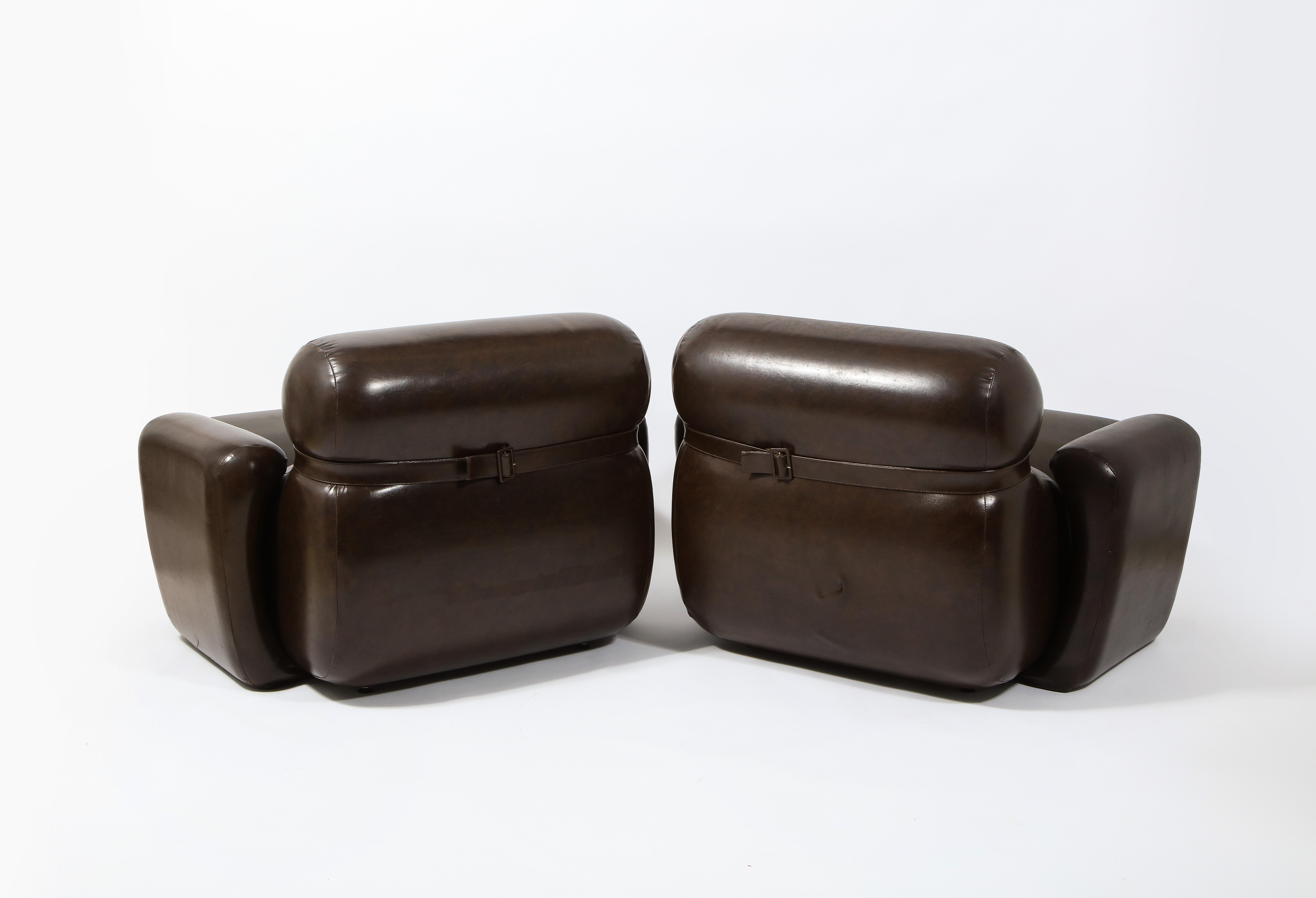 Large Space Age Lounge Chair Armchairs in Dark Brown Vinyl, France 1970's For Sale 3