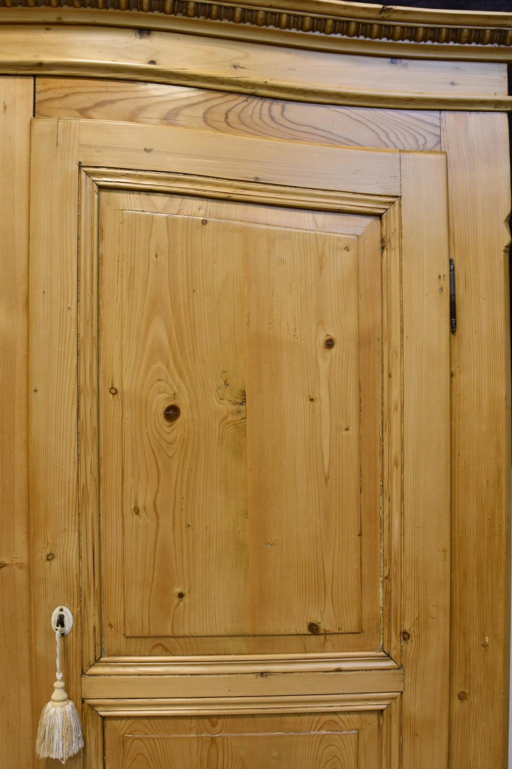 Hand-Carved Large Armoire in Pine with Arched Bonnet and Drawers, Germany, circa 1800