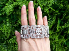 Large Art Deco 33.25ct Diamond Bracelet in Platinum with Emeralds