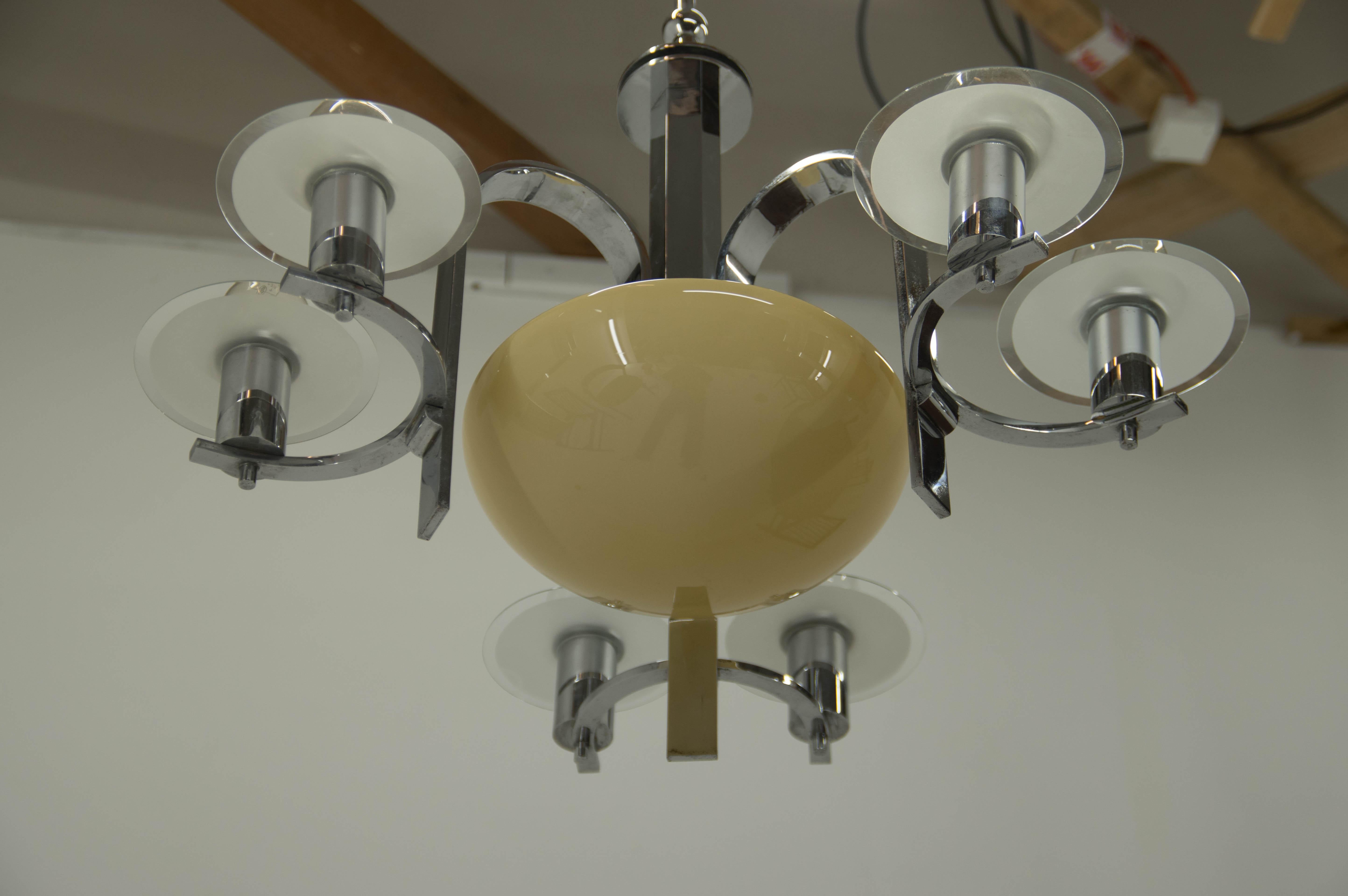 Glass Large Art Deco 7-Flamming Chandelier, 1930s For Sale
