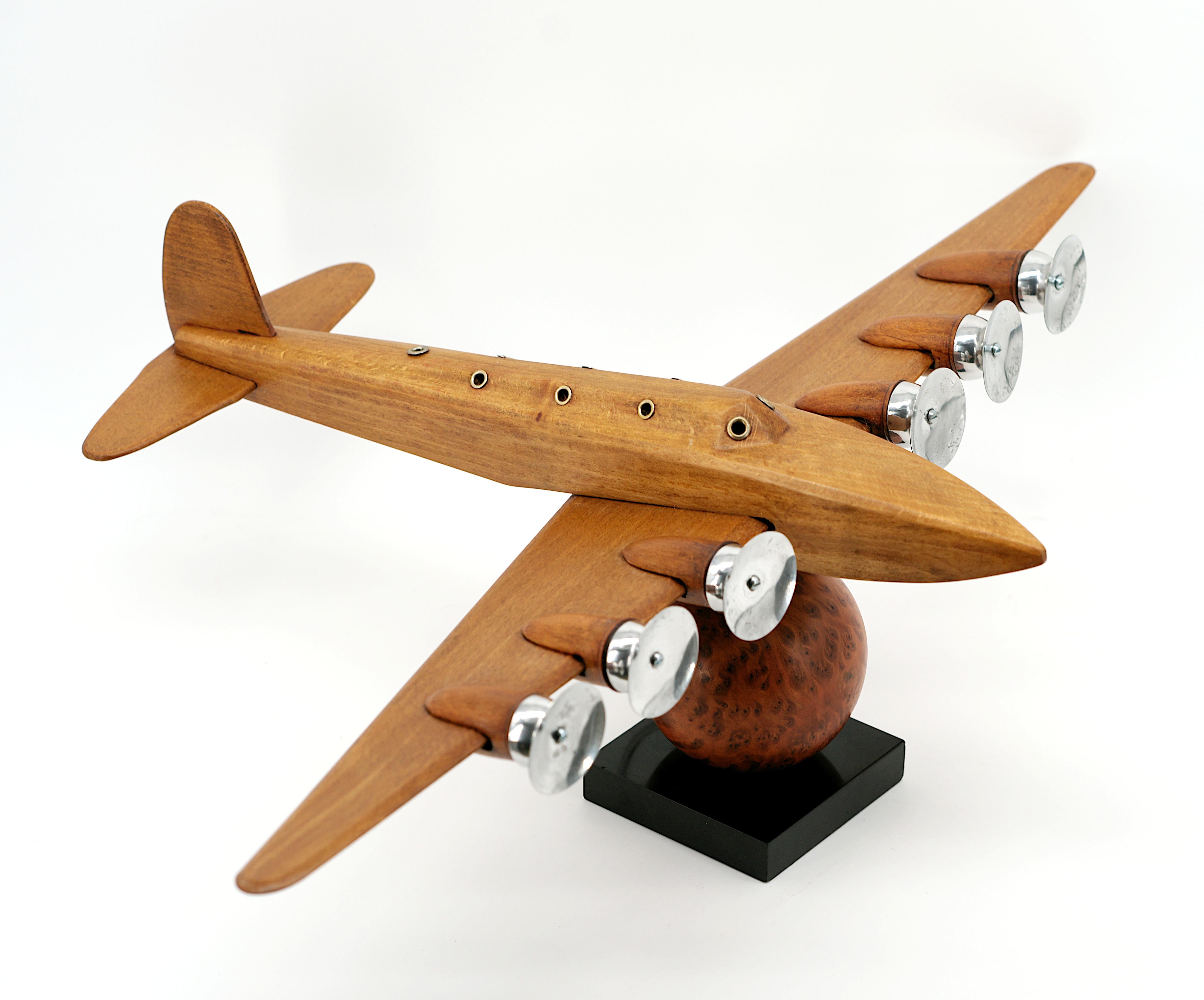 Grand modèle d'avion Art déco par ART BOIS, années 1930 Bon état - En vente à Saint-Amans-des-Cots, FR