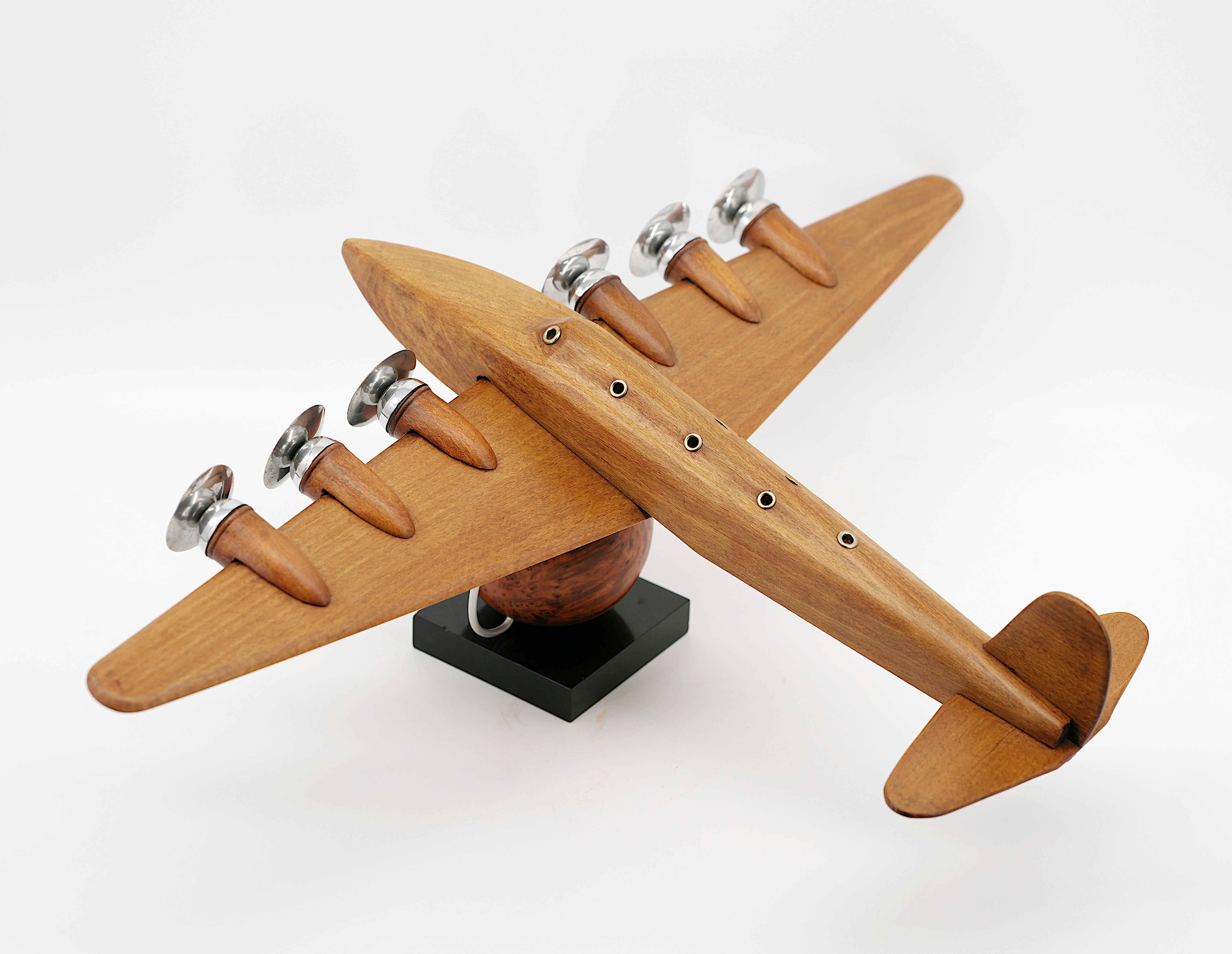 Grand modèle d'avion Art déco par ART BOIS, années 1930 en vente 1