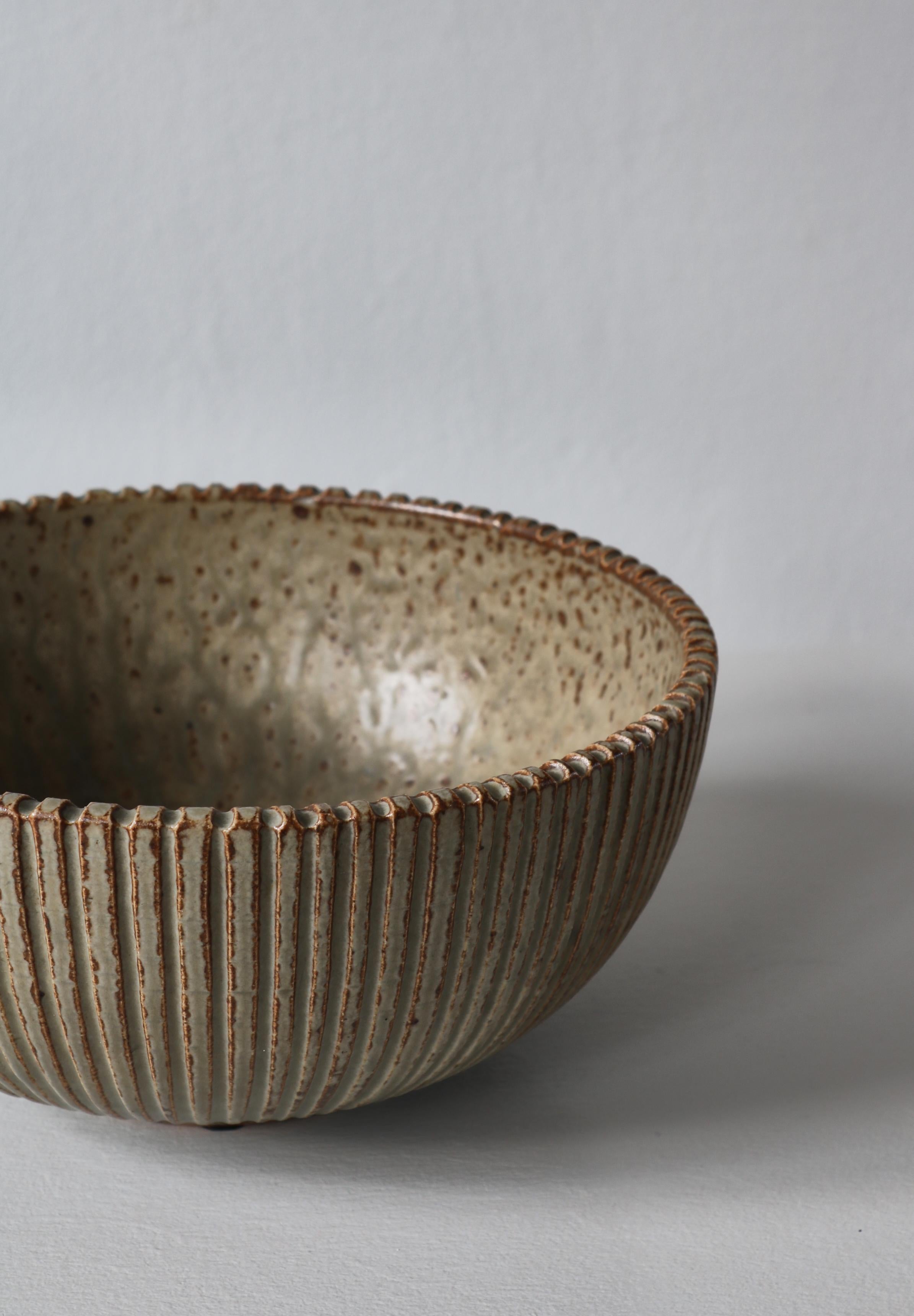 Danish Large Art Deco Arne Bang Handmade Stoneware Bowl 
