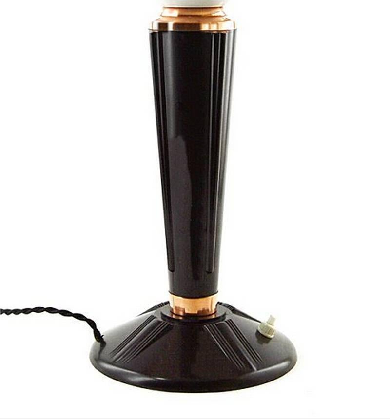 20th Century Large Art Deco Bakelite Table Lamp by Eileen Gray for Jumo, France