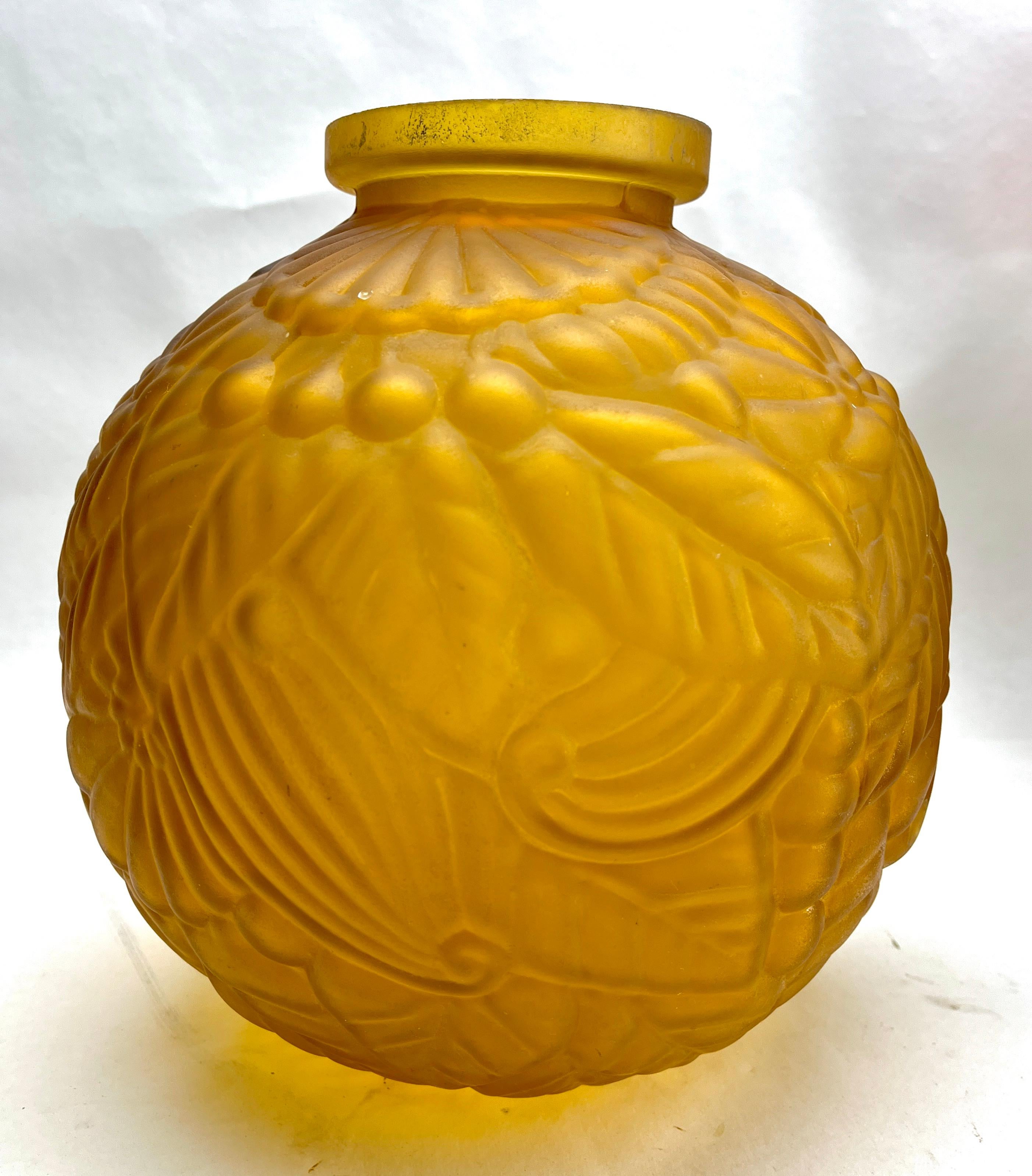 Hand-Crafted Large Art Deco Ball Vase in Gold-Coloured Frosted Opaline Glass Stylized Relief For Sale