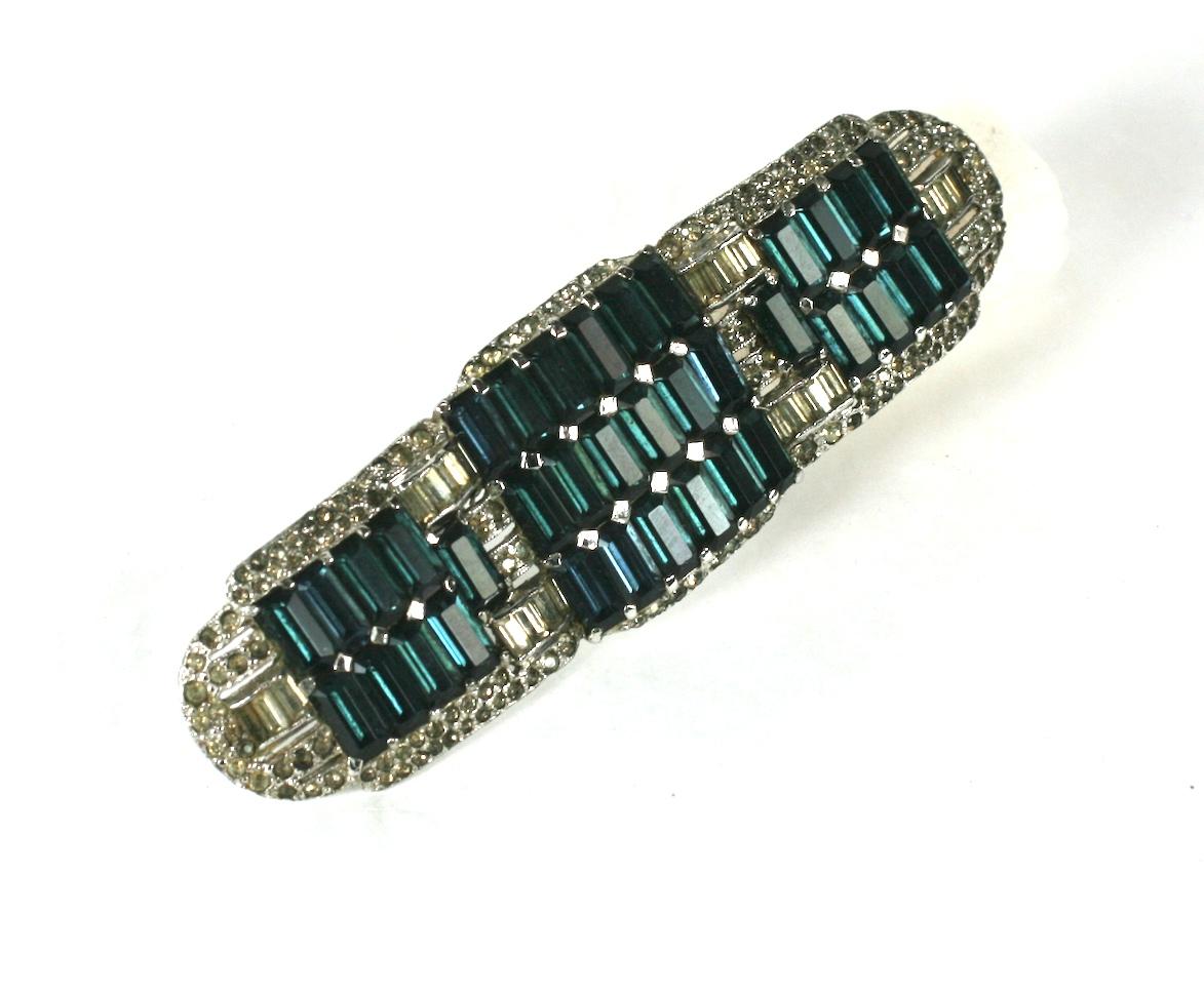 Large Art Deco Bar Brooch In Good Condition For Sale In New York, NY