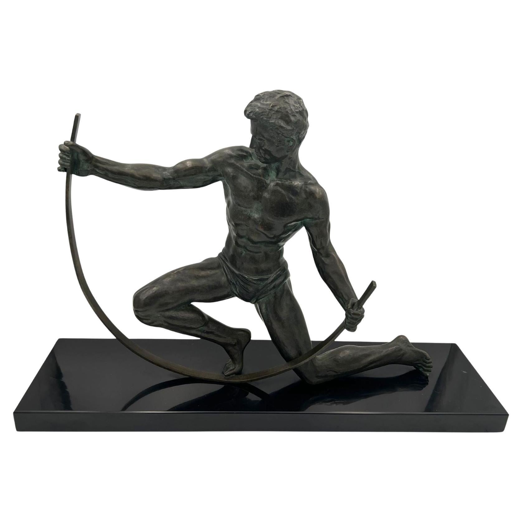Grande scultura "Bender" in bronzo Art Deco di J. de Roncourt, Francia, circa 1930