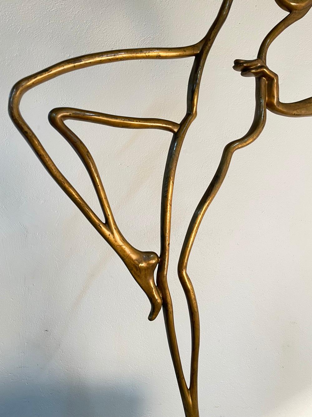 Large Art Deco Bronze Figural Sculpture on Carrara Marble Pedestal  In Good Condition For Sale In New York, NY