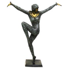 Grande sculpture en bronze Art Déco d'une danseuse