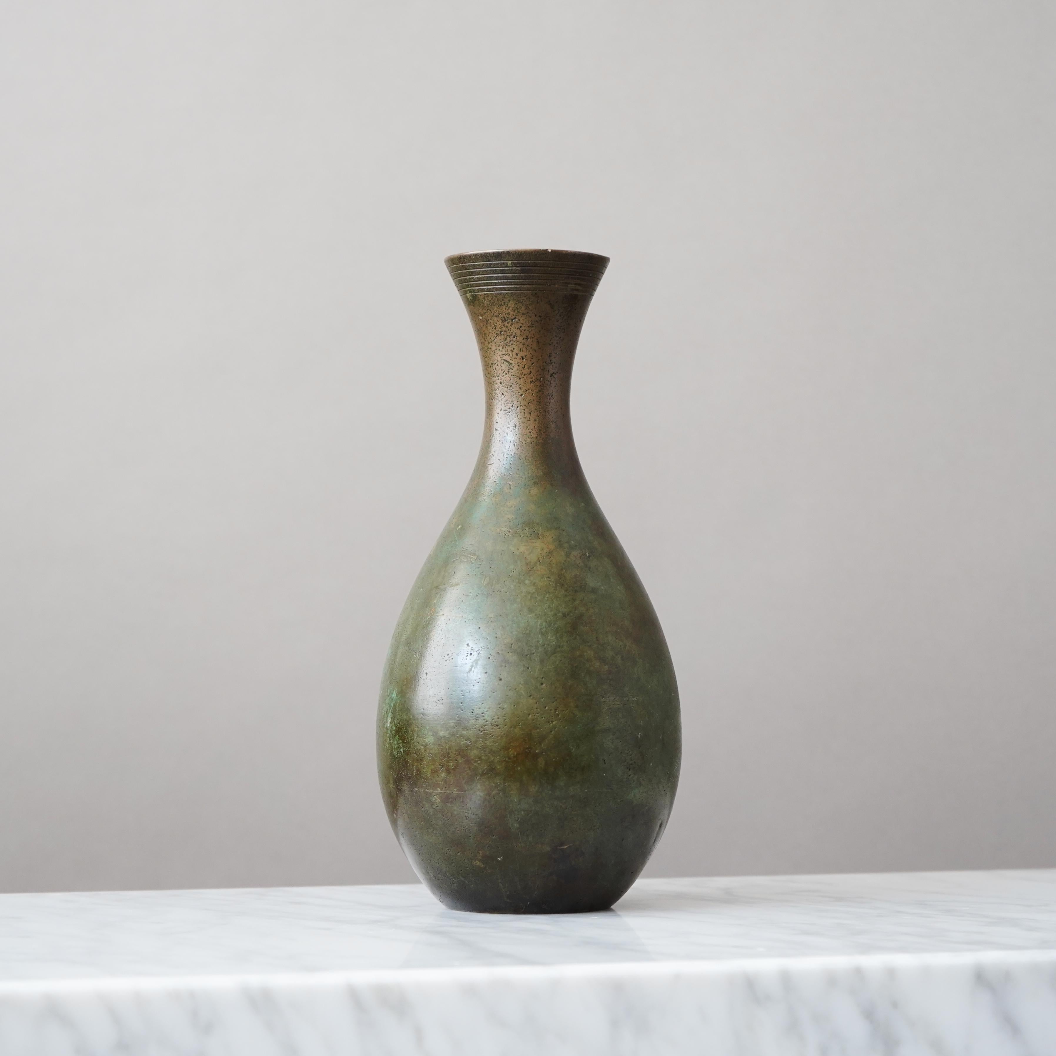 Large Art Deco Bronze Vase by GAB Guldsmedsaktiebolaget, Sweden, 1930s in vendita 4
