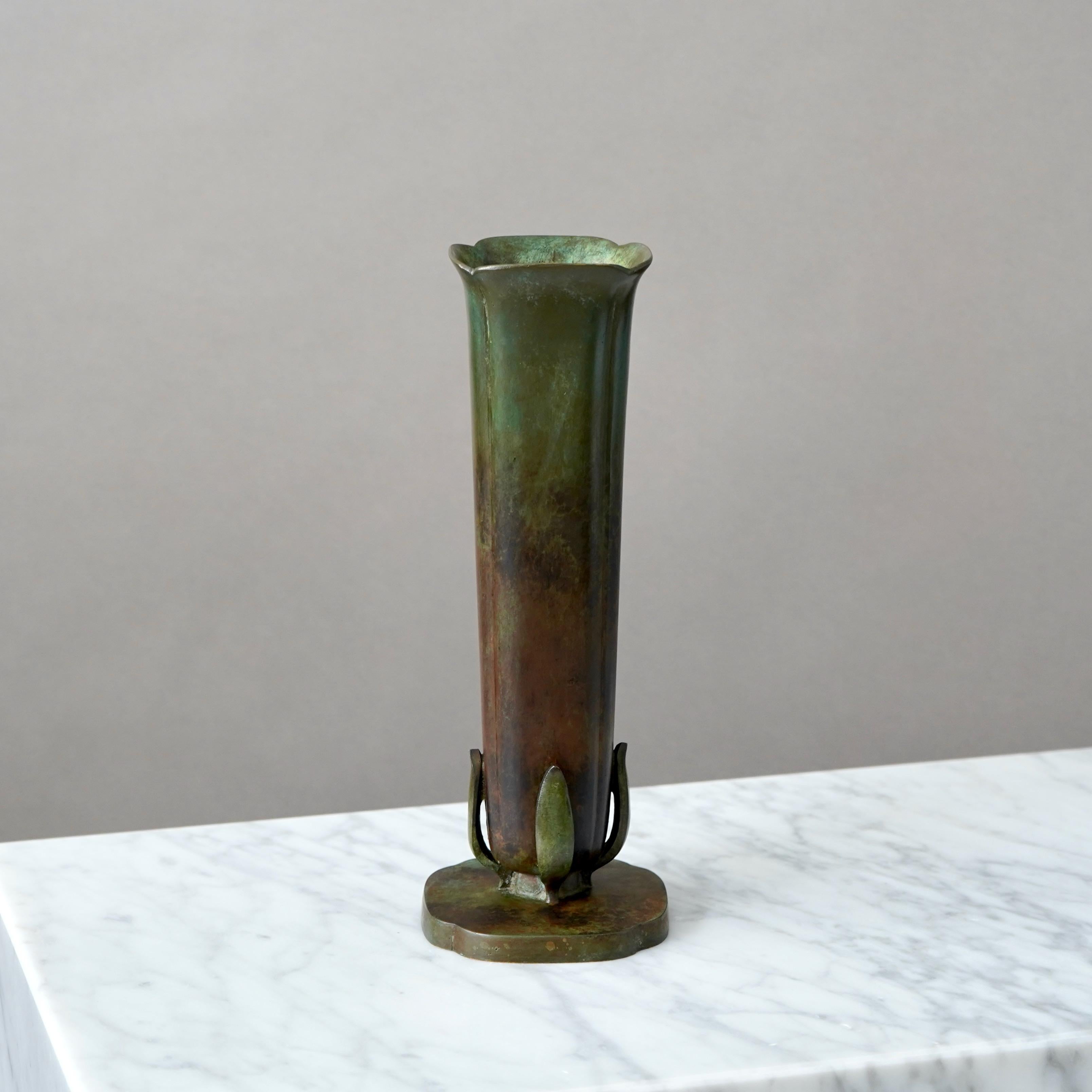 Cast Large Art Deco Bronze Vase by GAB Guldsmedsaktiebolaget, Sweden, 1930s For Sale
