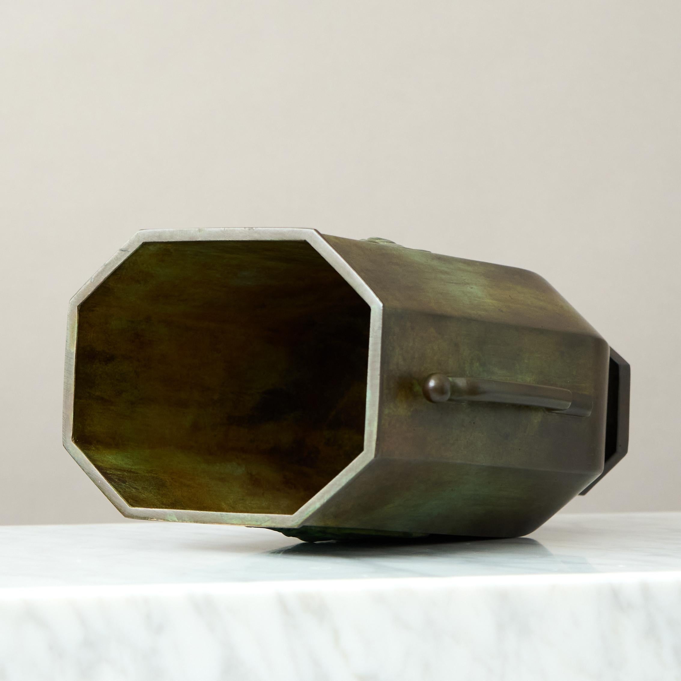 Large Art Deco Bronze Vase by GAB Guldsmedsaktiebolaget, Sweden, 1930s For Sale 1