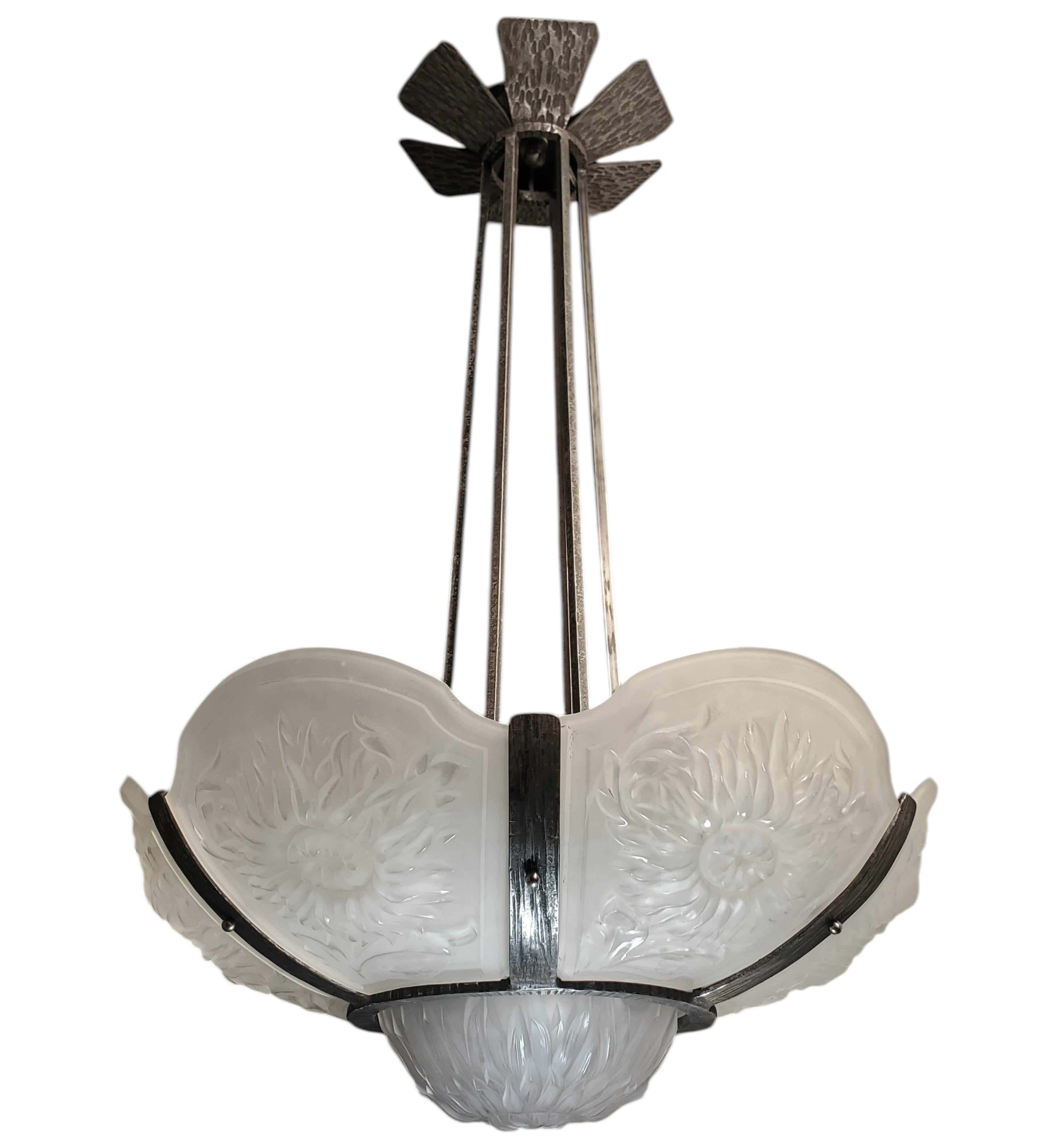 Large & Rare Art Deco  chrysanthemum chandelier in hammered iron pewtery frame For Sale 4