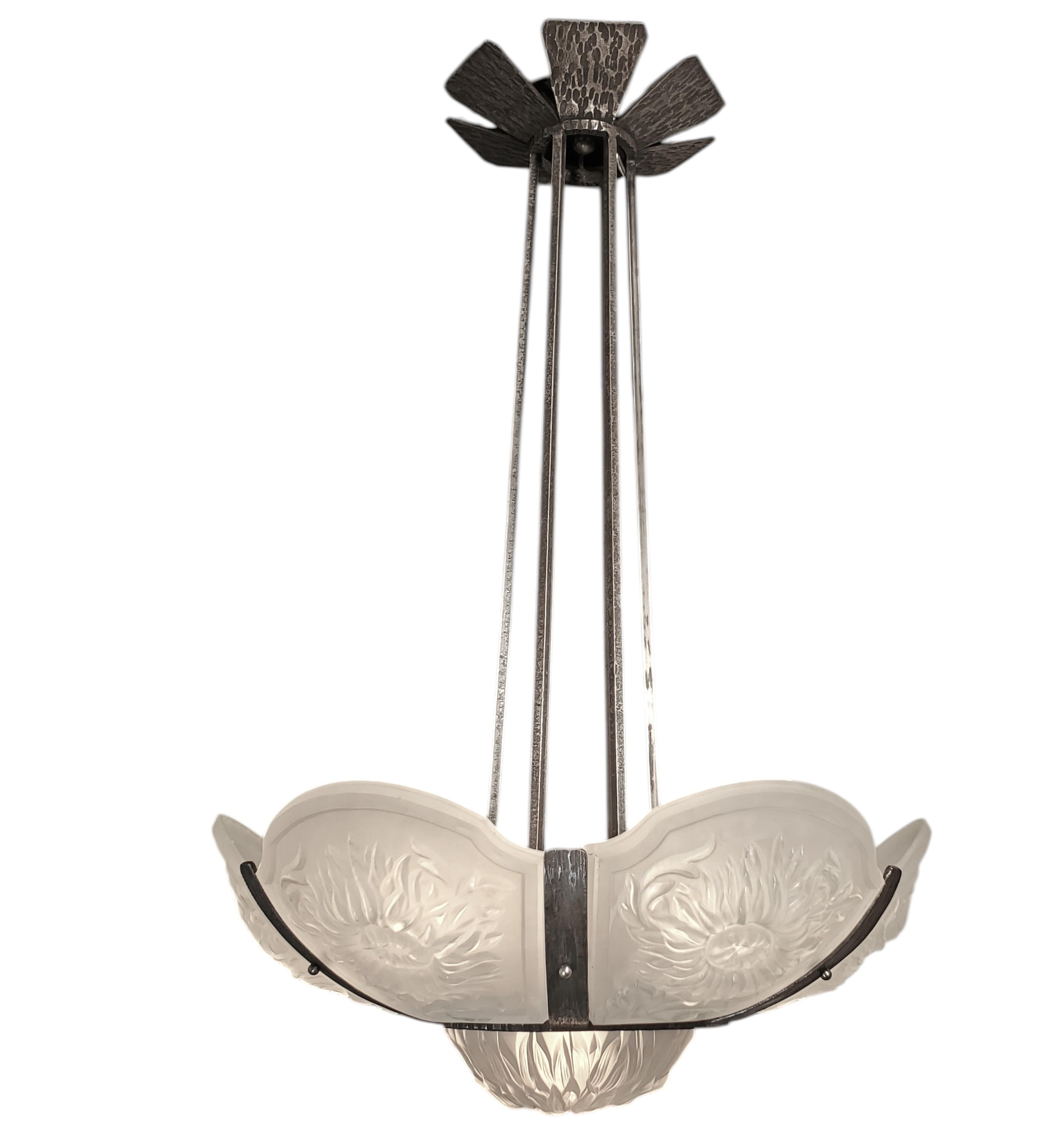 Large & Rare Art Deco  chrysanthemum chandelier in hammered iron pewtery frame For Sale 12
