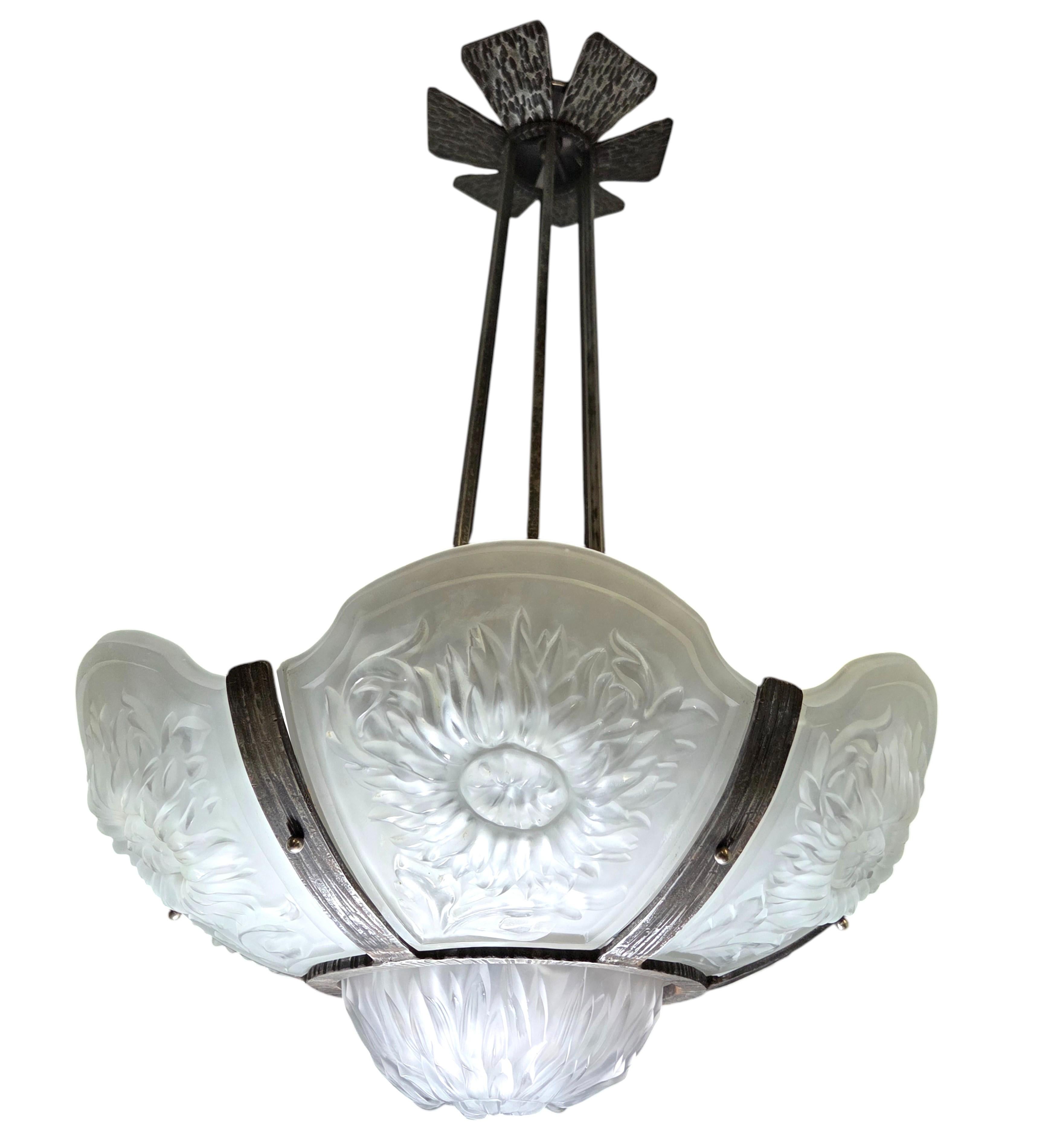 Belgian Large & Rare Art Deco  chrysanthemum chandelier in hammered iron pewtery frame For Sale