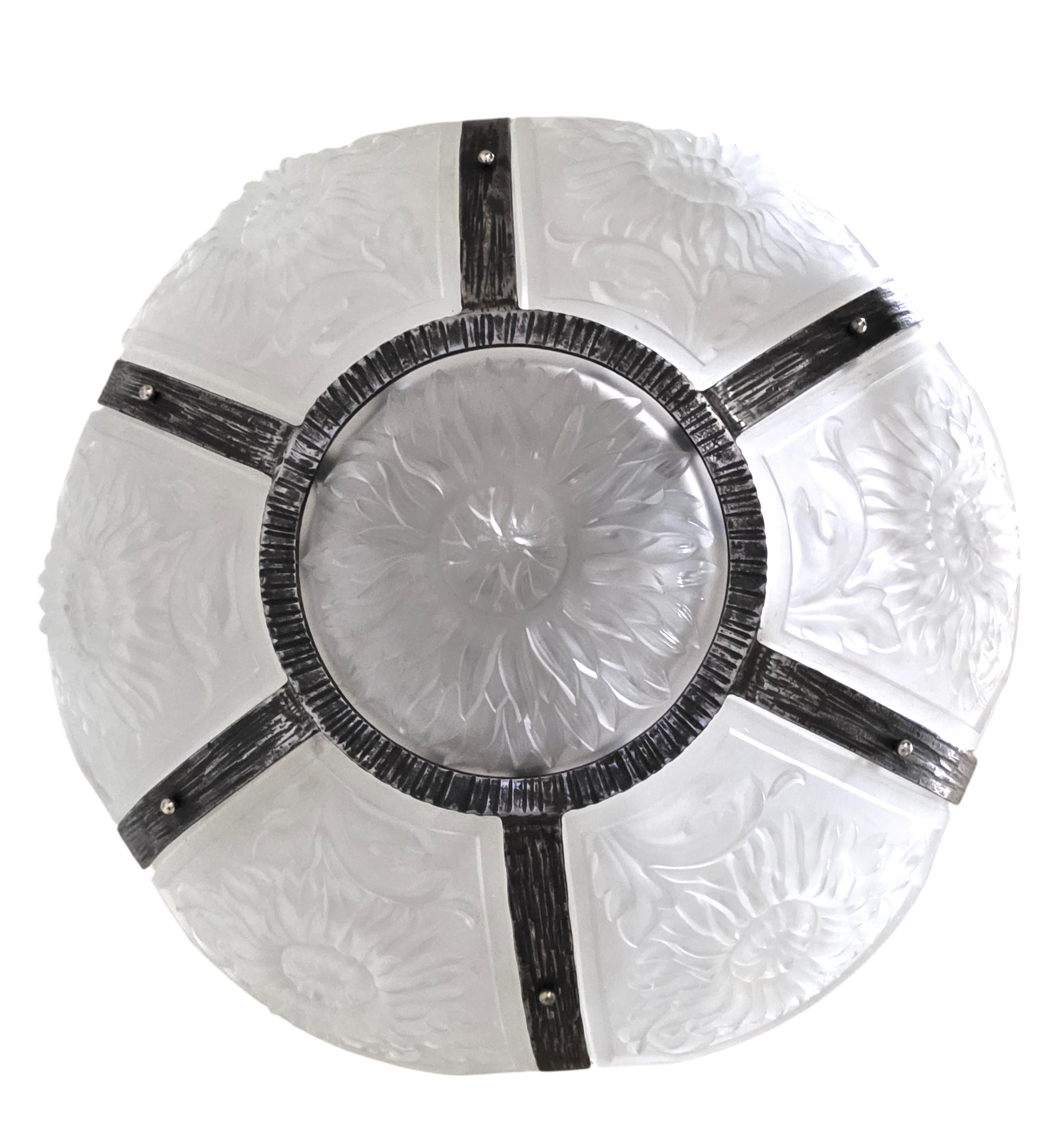 Large & Rare Art Deco  chrysanthemum chandelier in hammered iron pewtery frame In Good Condition For Sale In New York City, NY