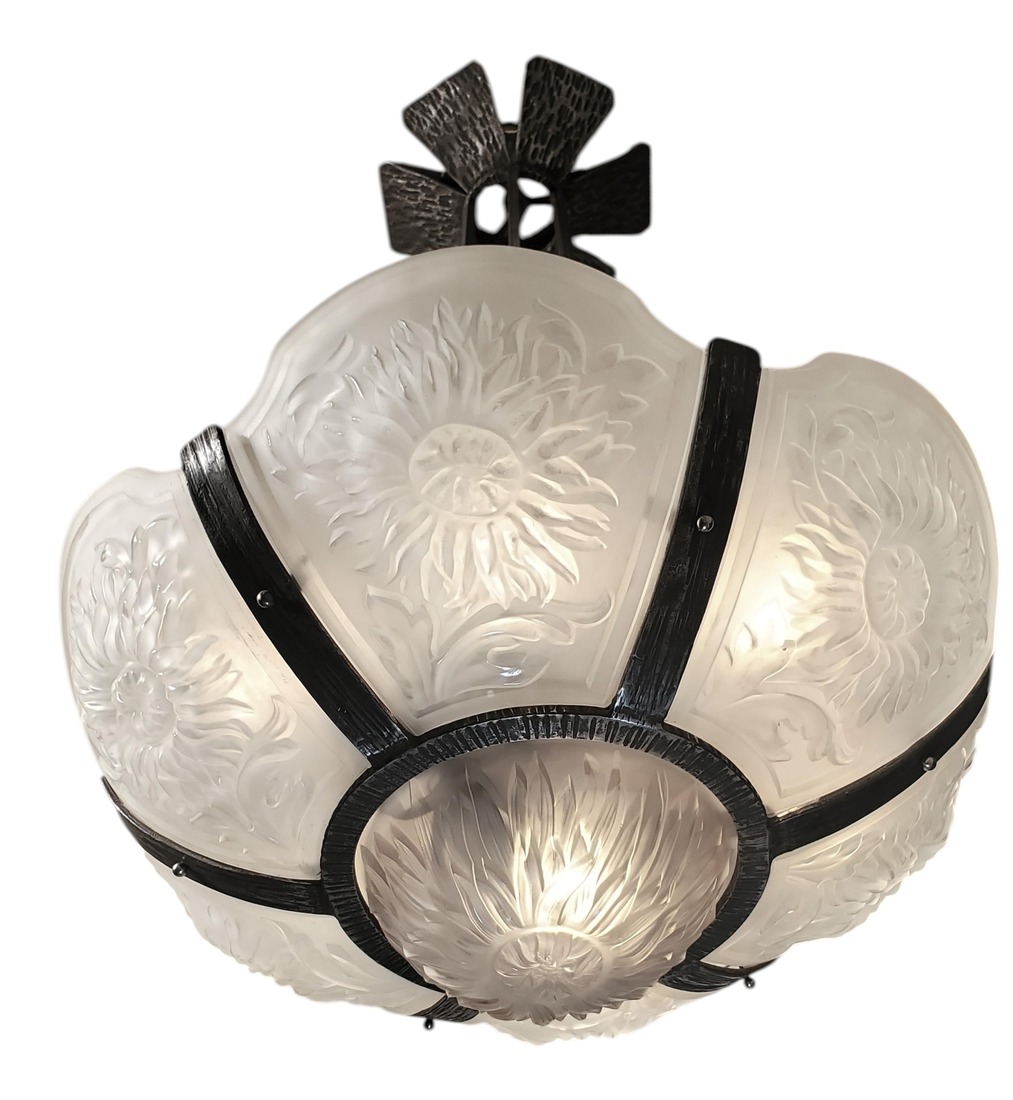 Art Glass Large & Rare Art Deco  chrysanthemum chandelier in hammered iron pewtery frame For Sale