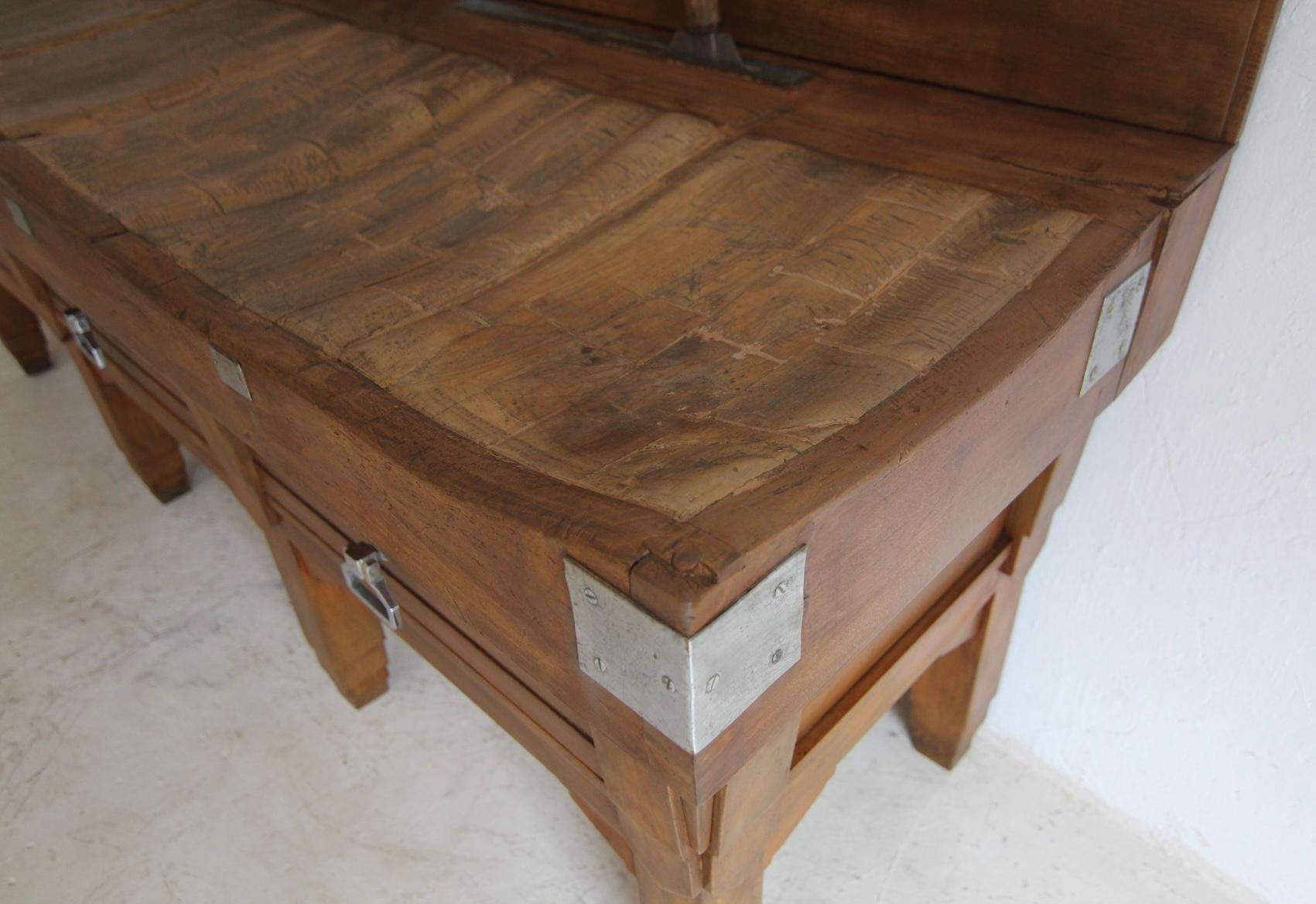 Large Art Deco Butcher´s Block Table For Sale 2